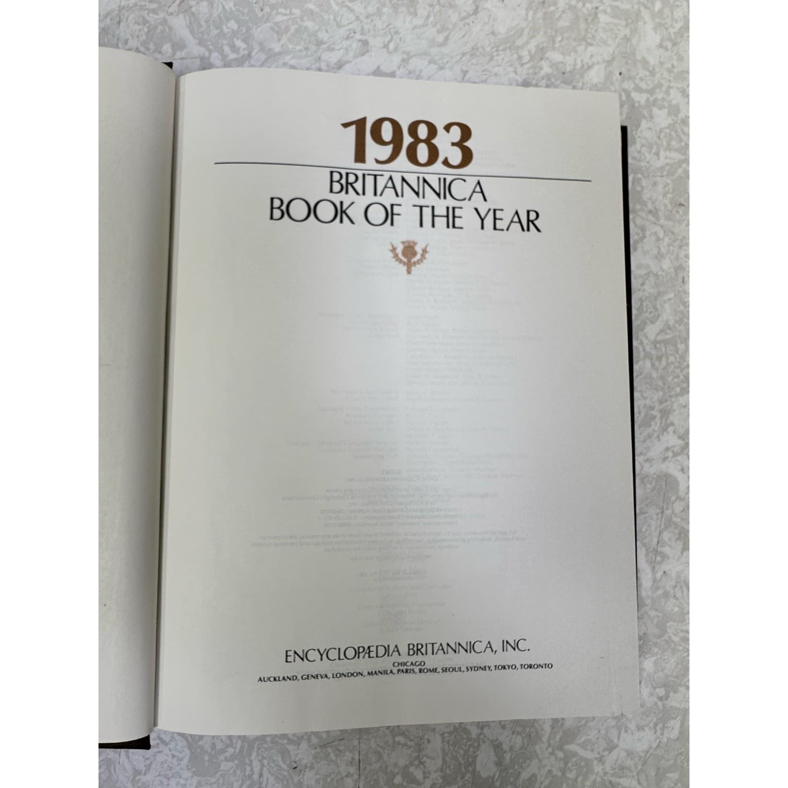 Encyclopedia Brittanica 1983 Book of the Year - Thumbnail 3