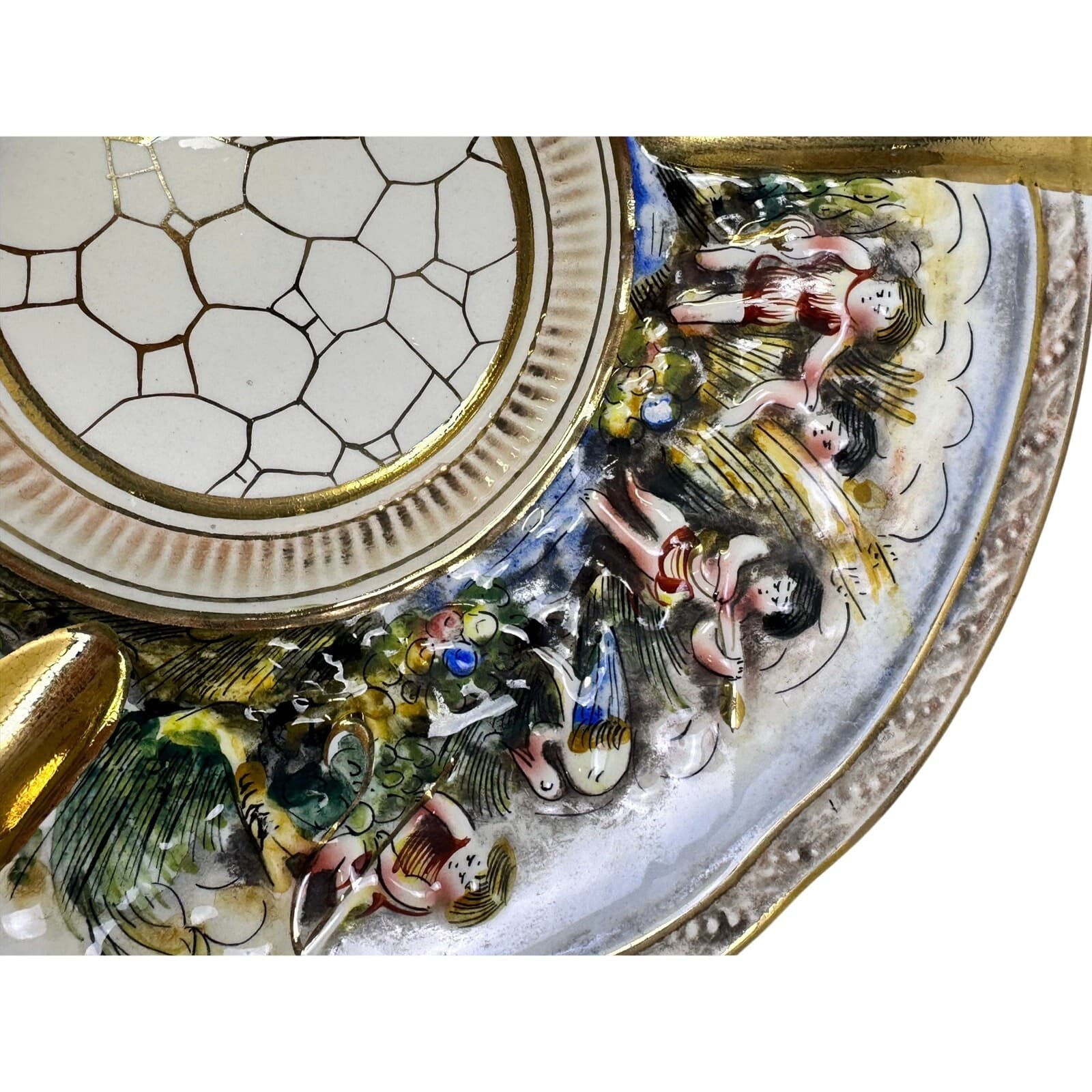 Capodimonte Italian Vintage 1950-1970 Raised Relief Porcelain 11.5" Ash Tray - Thumbnail 4