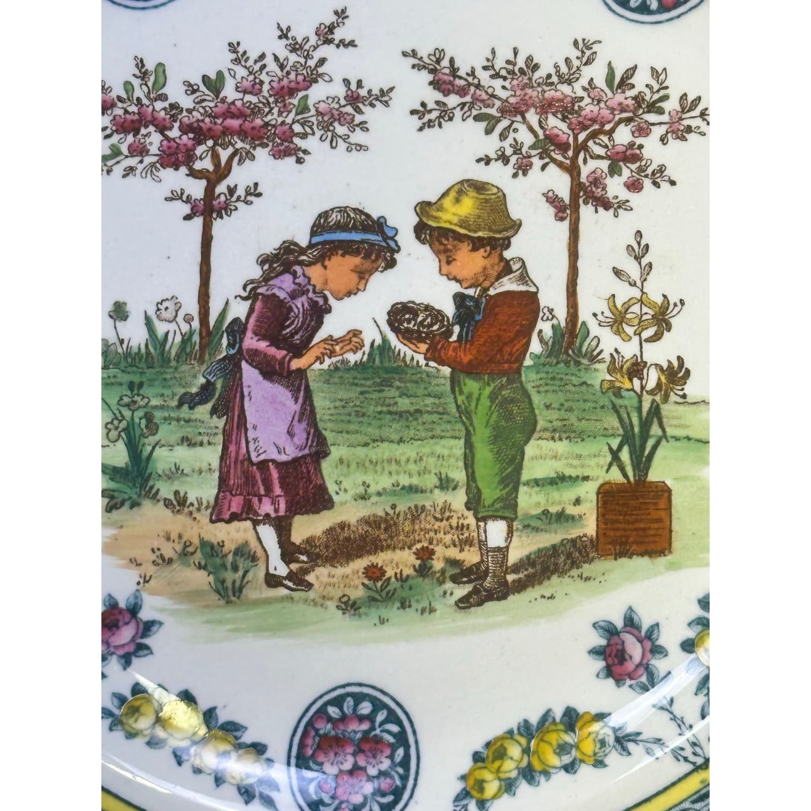 Wedgwood Antique 19th Century 'Garland' Kate Greenaway Etruria 10.25" Plate - Thumbnail 2