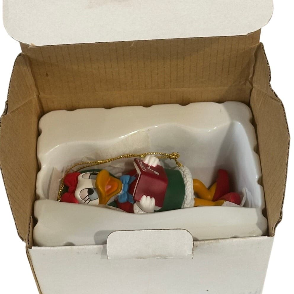 Disney Christmas Magic #106 Grolier 1990 'Daisy' Collectible Christmas Ornament - Thumbnail 3