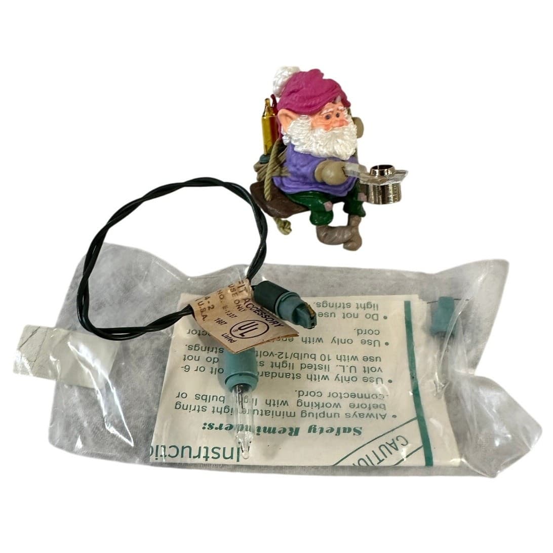 Hallmark Vintage Lighted Ornaments 1985 Katybeth & 1987 North Pole Power & Light - Thumbnail 2