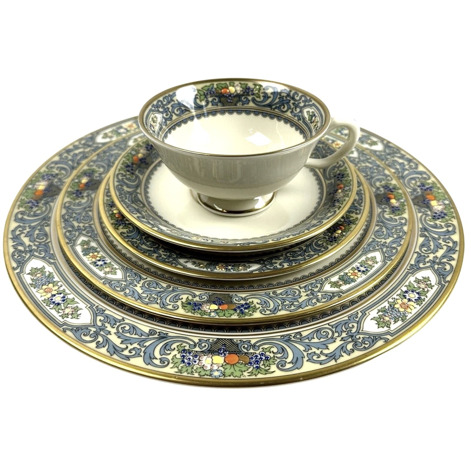 LENOX 'Autumn' Gold Stamp 5-Piece Place Setting Excellent and Exquisite!