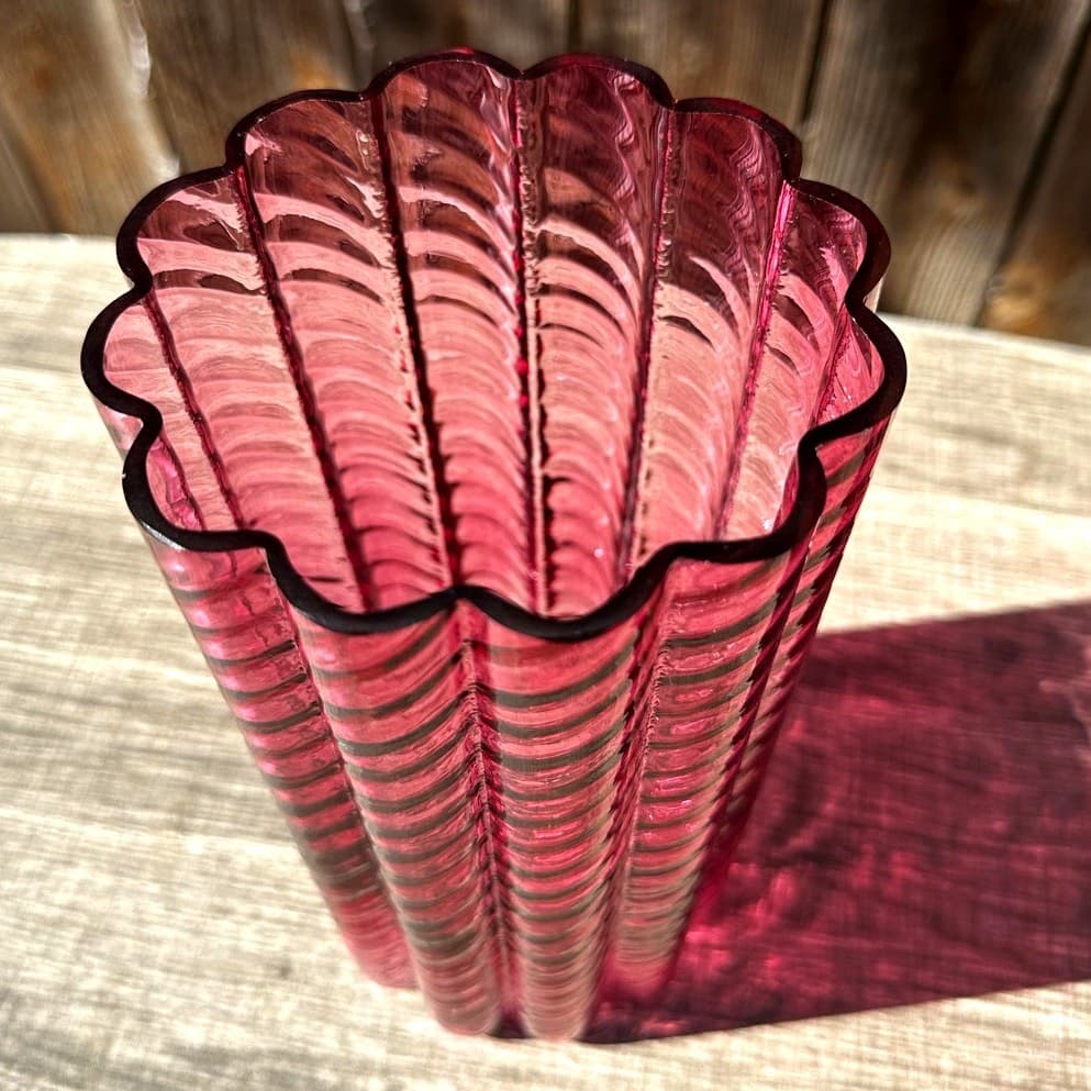 Pilgrim Art Glass Vintage Cranberry Glass 'Ionic' Ribbed Scalloped Optic Vase - Thumbnail 4