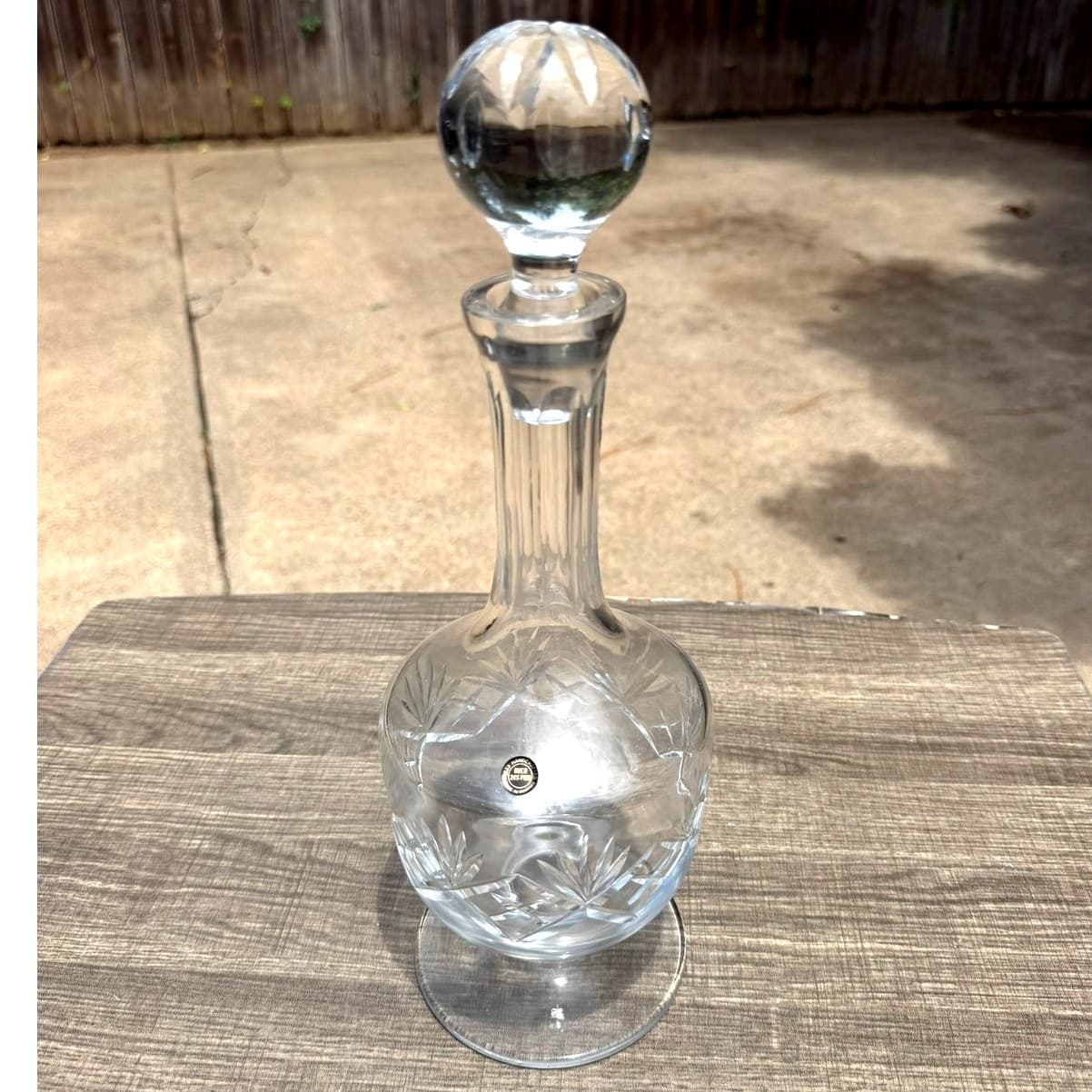 Vintage Romanian 24% Lead Crystal Decanter Hand Cut Glass Stopper 14.5" Barware - Thumbnail 5