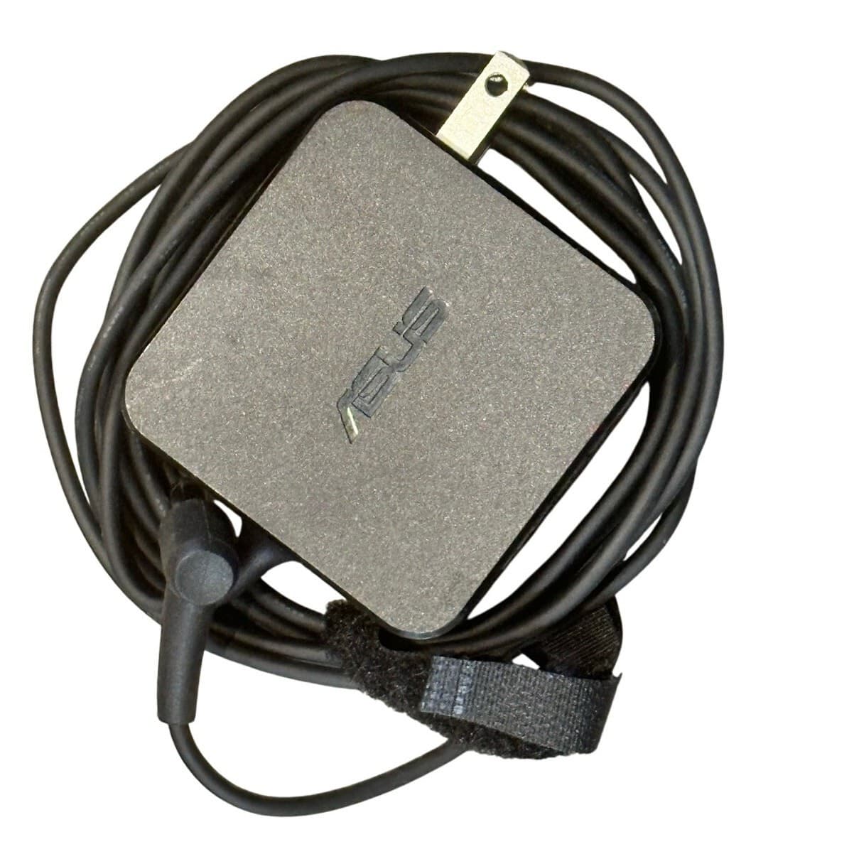 ASUS RT-AC5300 Extreme Wireless Tri-Band Gigabit 4K Streaming Gaming Router - Thumbnail 8