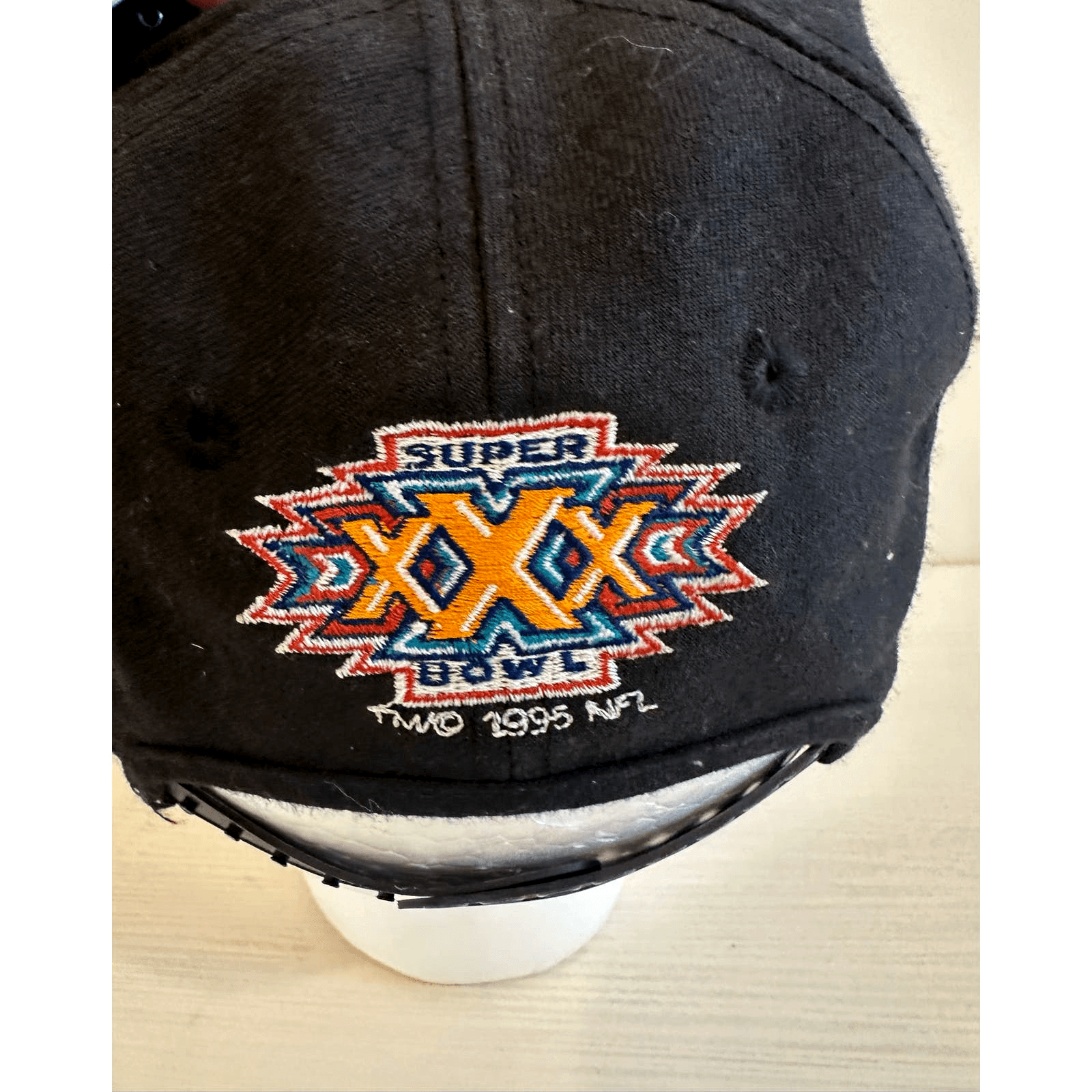 Dallas Cowboys Super Bowl XXX Champions #413/15000 Cap 3-1/2” Super Bowl Button - Thumbnail 6