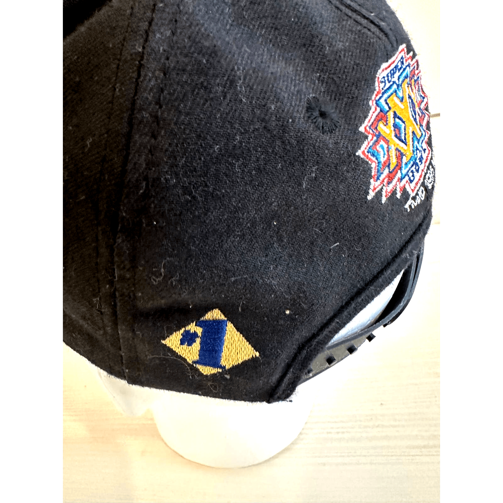 Dallas Cowboys Super Bowl XXX Champions #413/15000 Cap 3-1/2” Super Bowl Button - Thumbnail 5