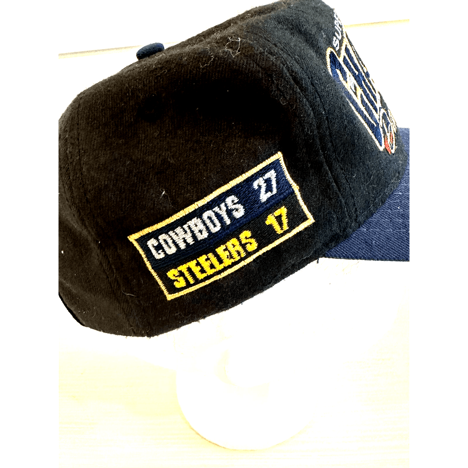 Dallas Cowboys Super Bowl XXX Champions #413/15000 Cap 3-1/2” Super Bowl Button - Thumbnail 3