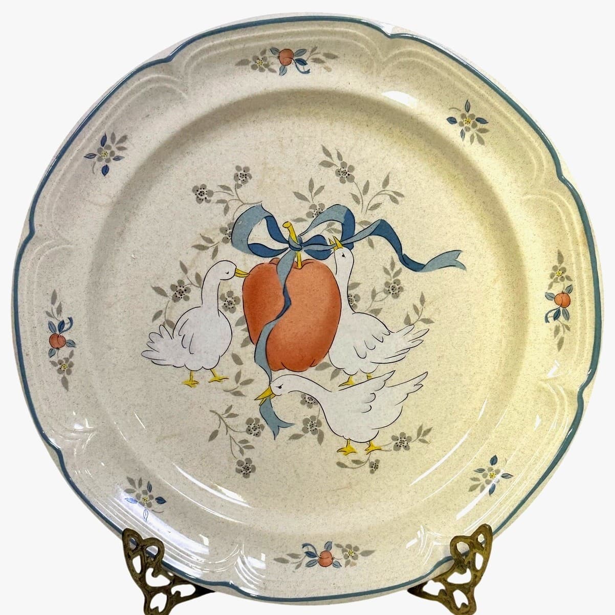 International China Vintage 'Marmalade' 12" Round Chop Plate-Excellent
