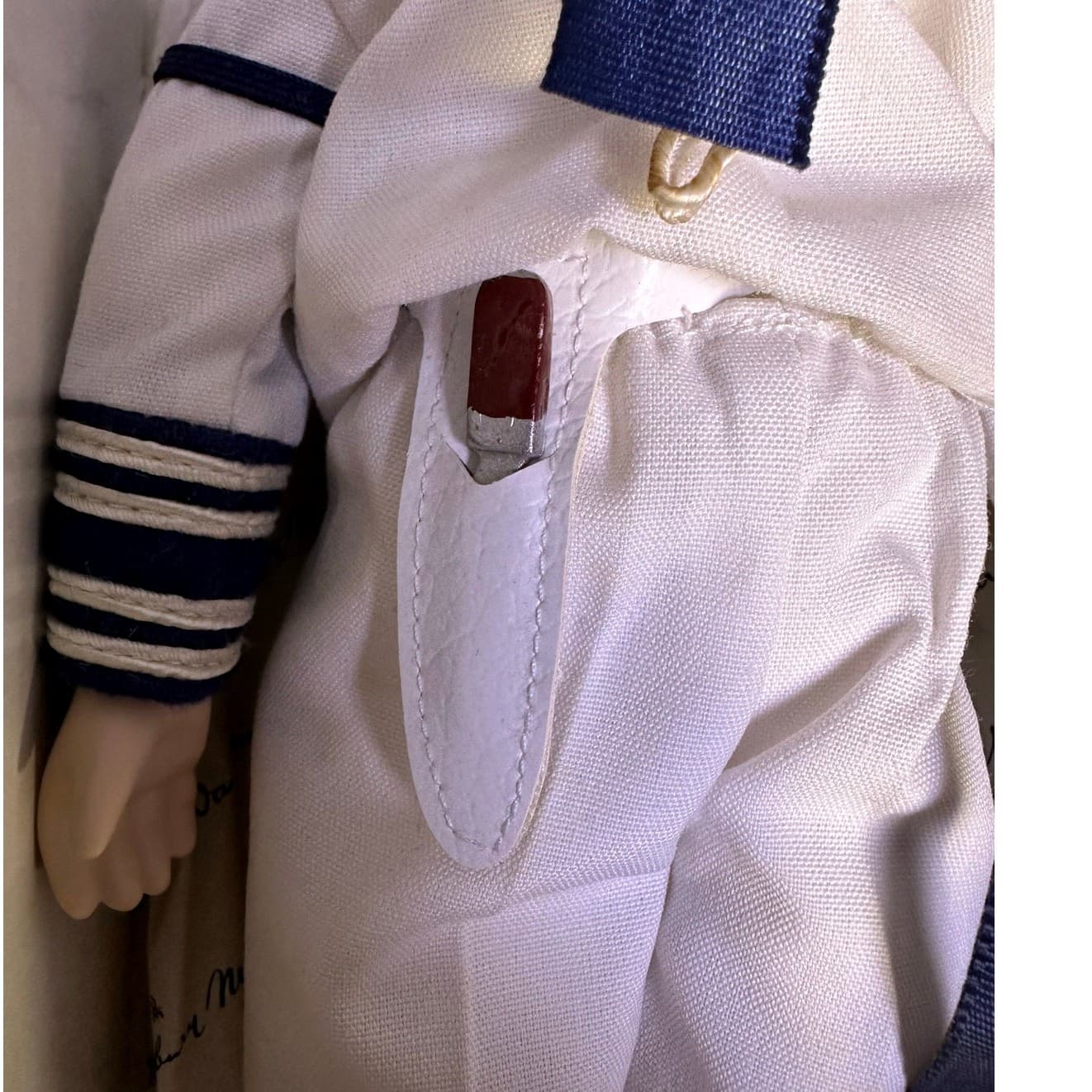 The Danbury Mint Vintage 1980's Young Prince William Royal Wedding 12" Doll - Thumbnail 6