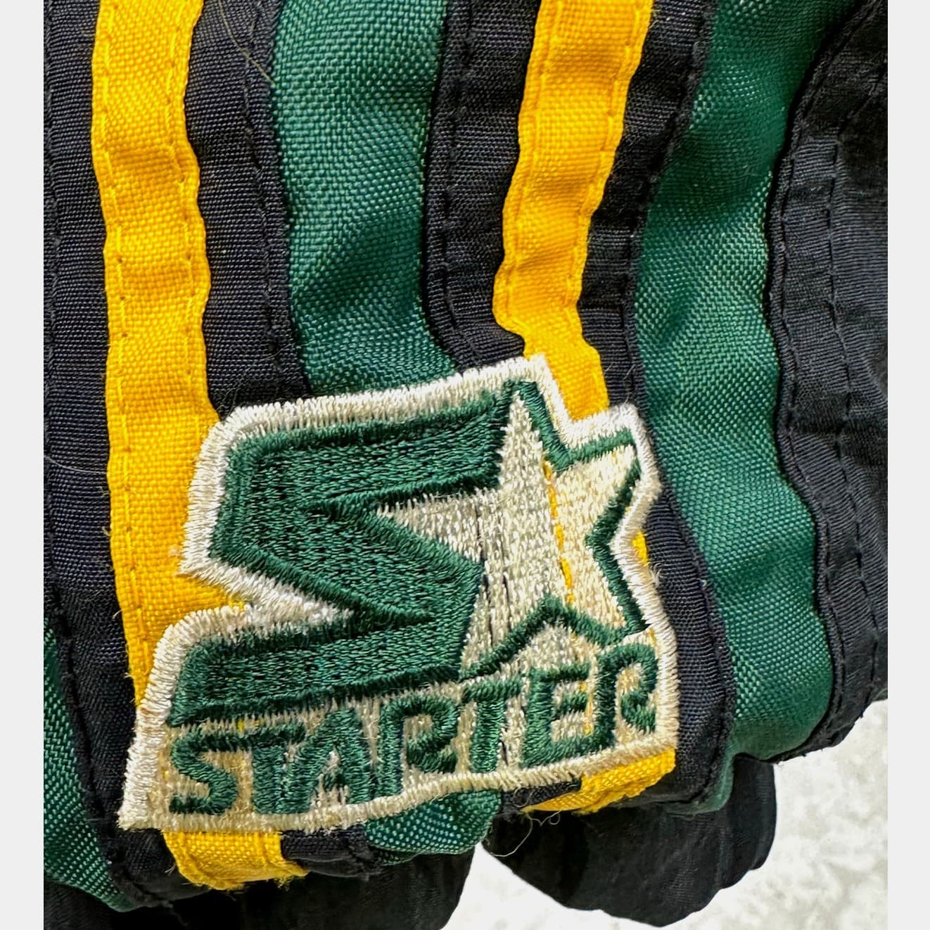 Starter ProLine Green Bay Packers Vintage Full Zip Puffy Winter Jacket w/Hood XL - Thumbnail 12