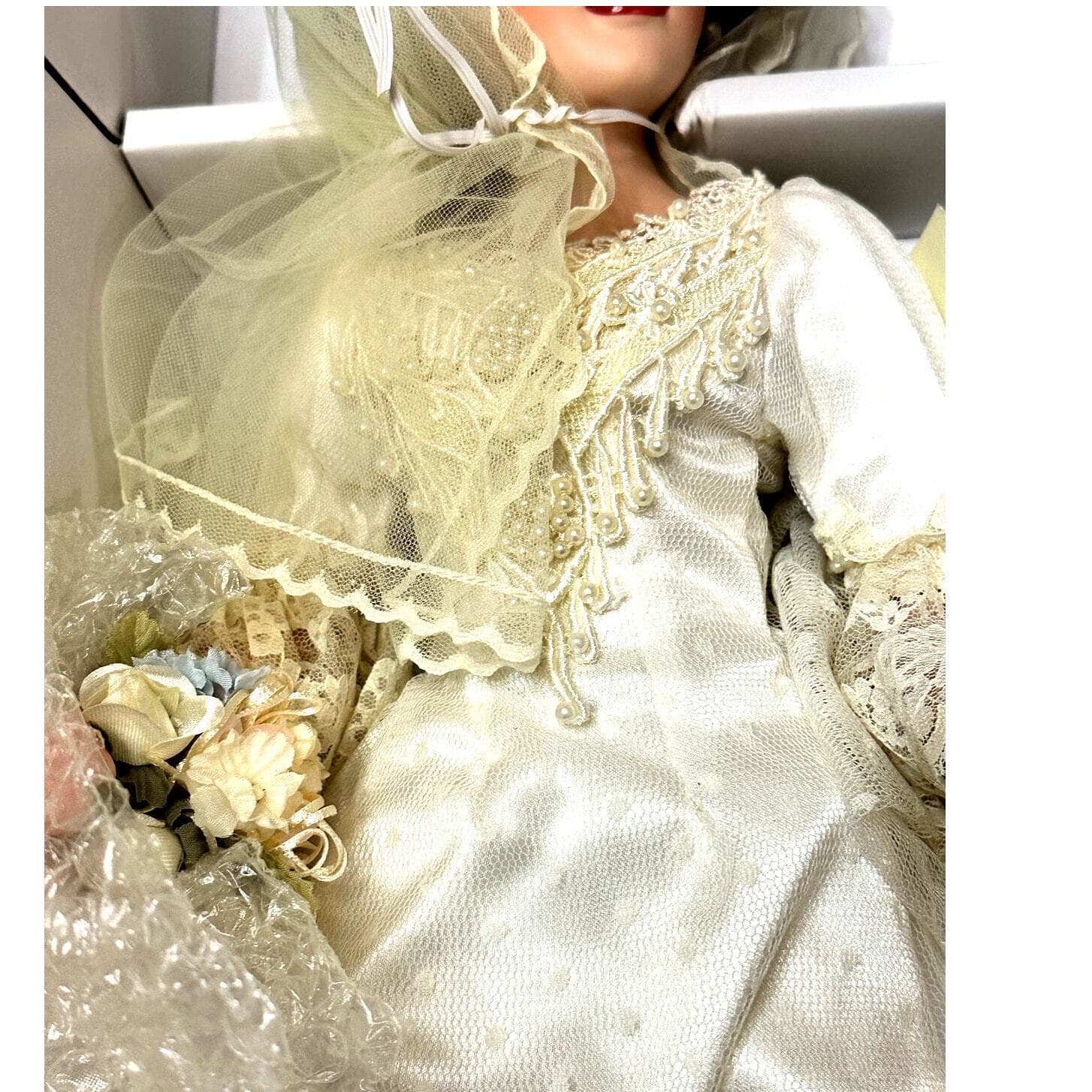 Show-Stoppers Family Portrait "Joy" by Florence Maranuk 21" Porcelain Doll-NEW - Thumbnail 7