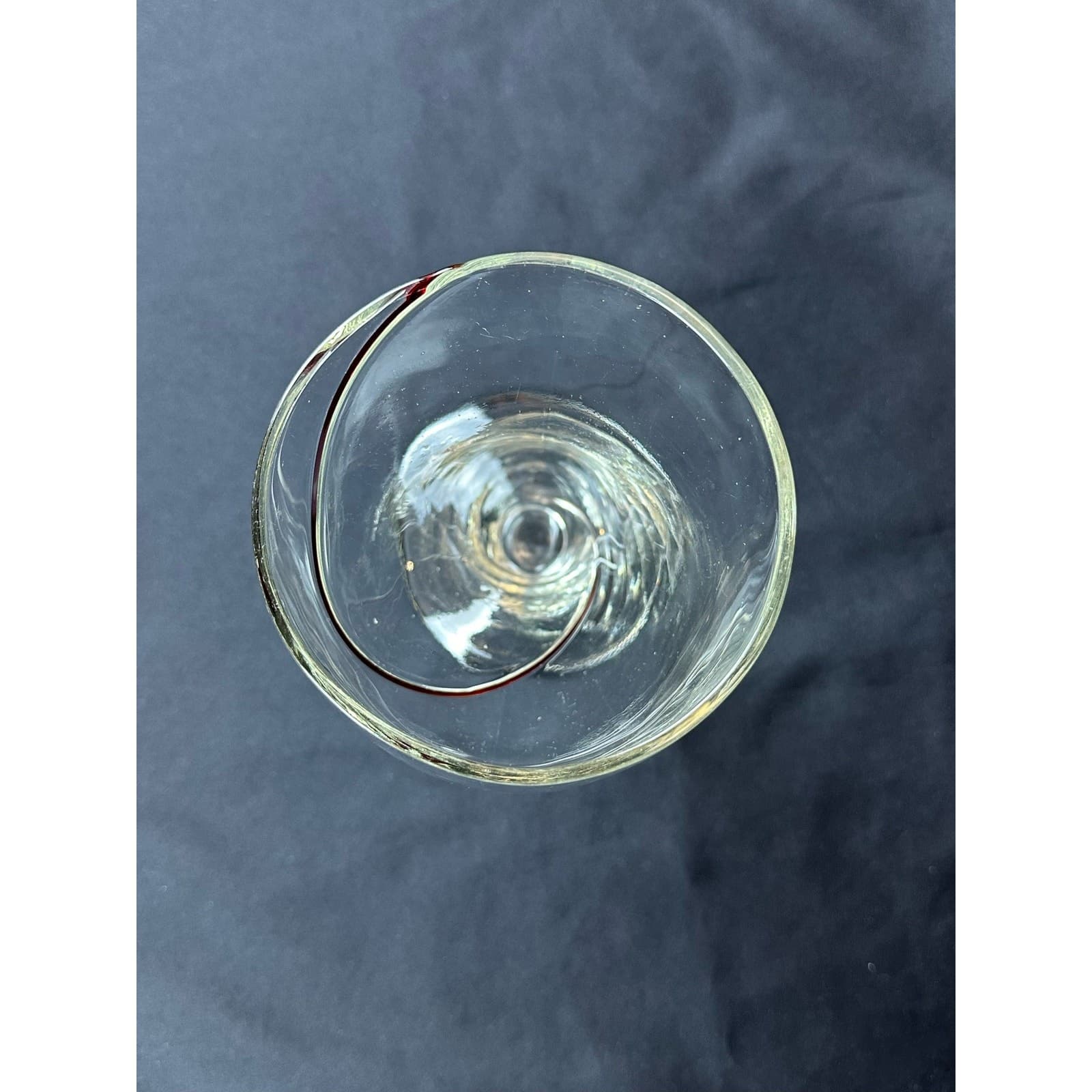 Pier 1 Red Swirl Twist Footed Tornado 6.75" Drinking Glass Vintage - Thumbnail 4