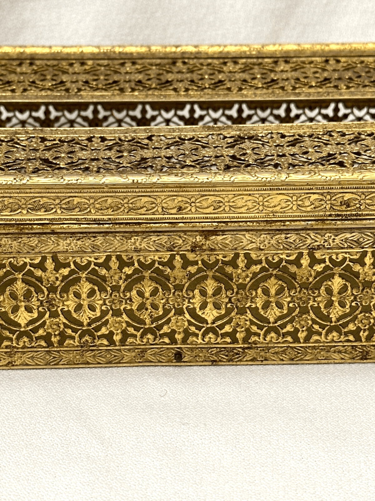 Vintage Gold Tone Brass Filigree Tissue Box Holder - Thumbnail 5