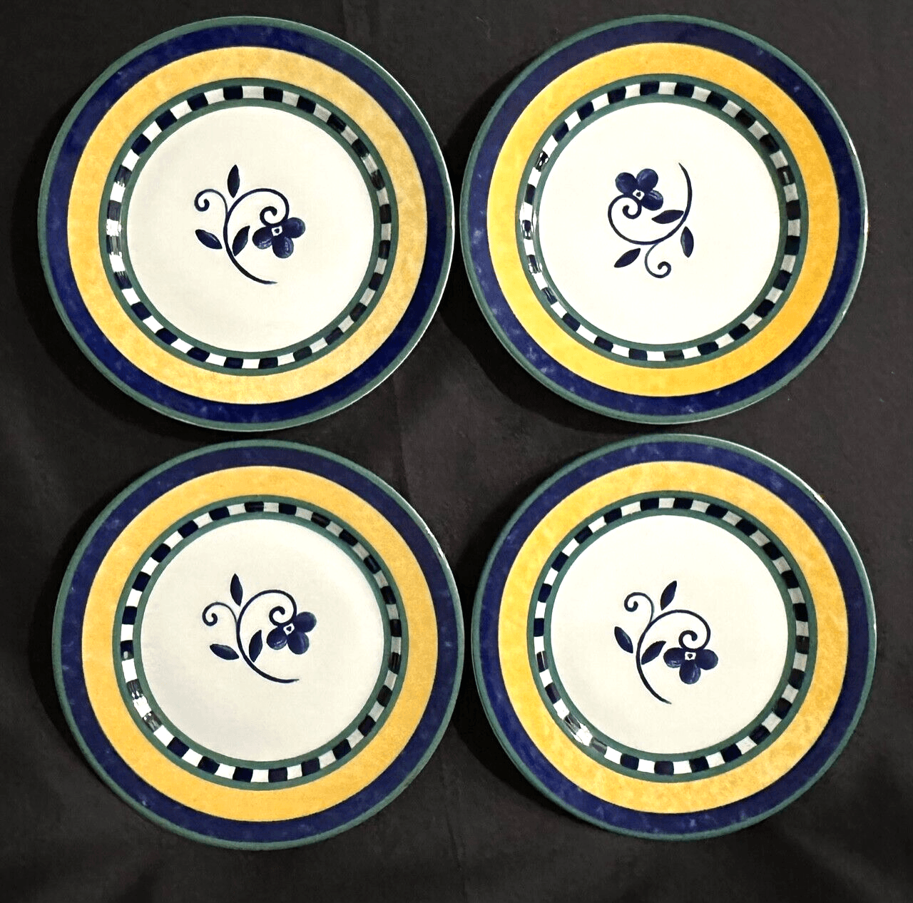 Mikasa SL 110 Firenze Pattern Salad Plates-Set of 4