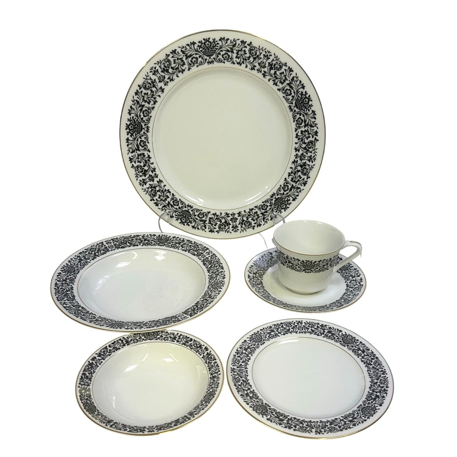 Four Crown China 'Monte Carlo' 383 Black/White/Gold 6-PC Place Setting-Excellent - Thumbnail 2