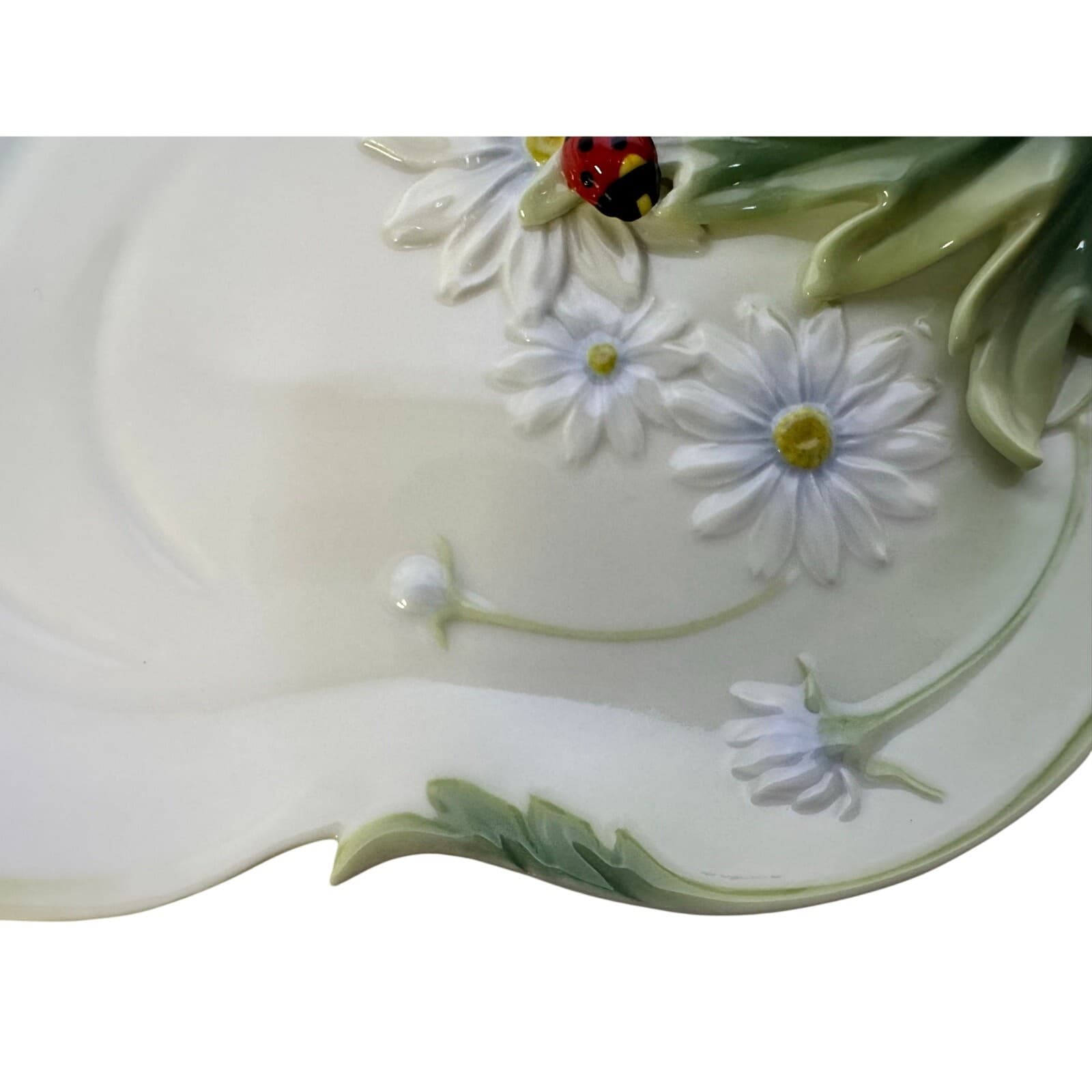 Franz Porcelain Ladybug Design Sculptured Porcelain FZ00594 Dessert Plate Tray - Thumbnail 4