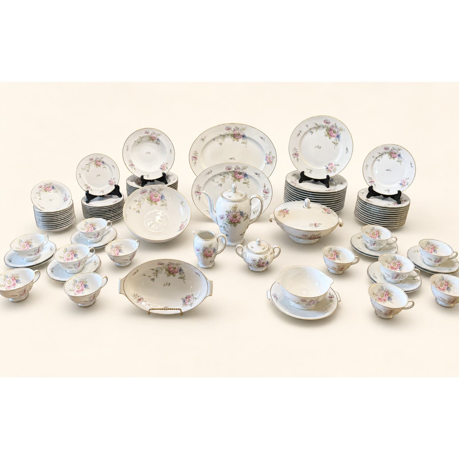 96-PC Rosenthal Continental Classic Rose 2554-61 China Set Service for 12