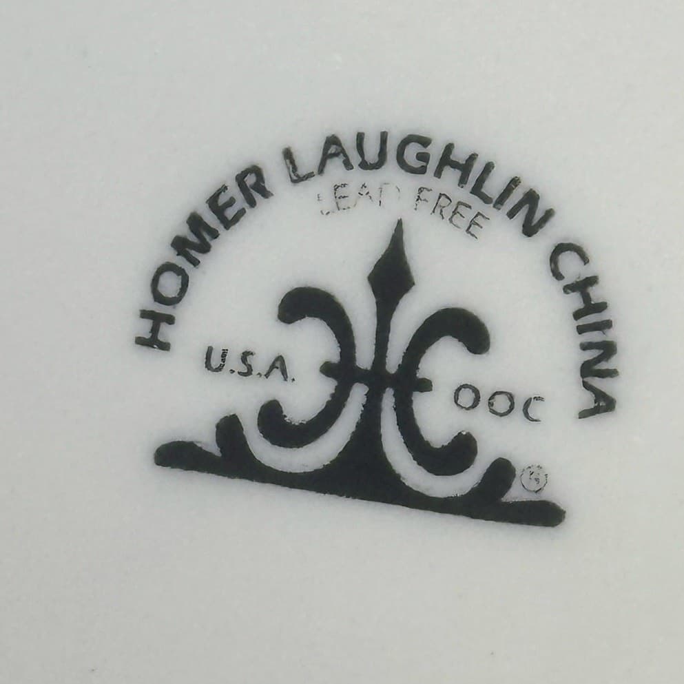 Homer Laughlin USA Vintage 12" Rimmed Soup/Pasta Bowl 'C' Monogram - Thumbnail 5