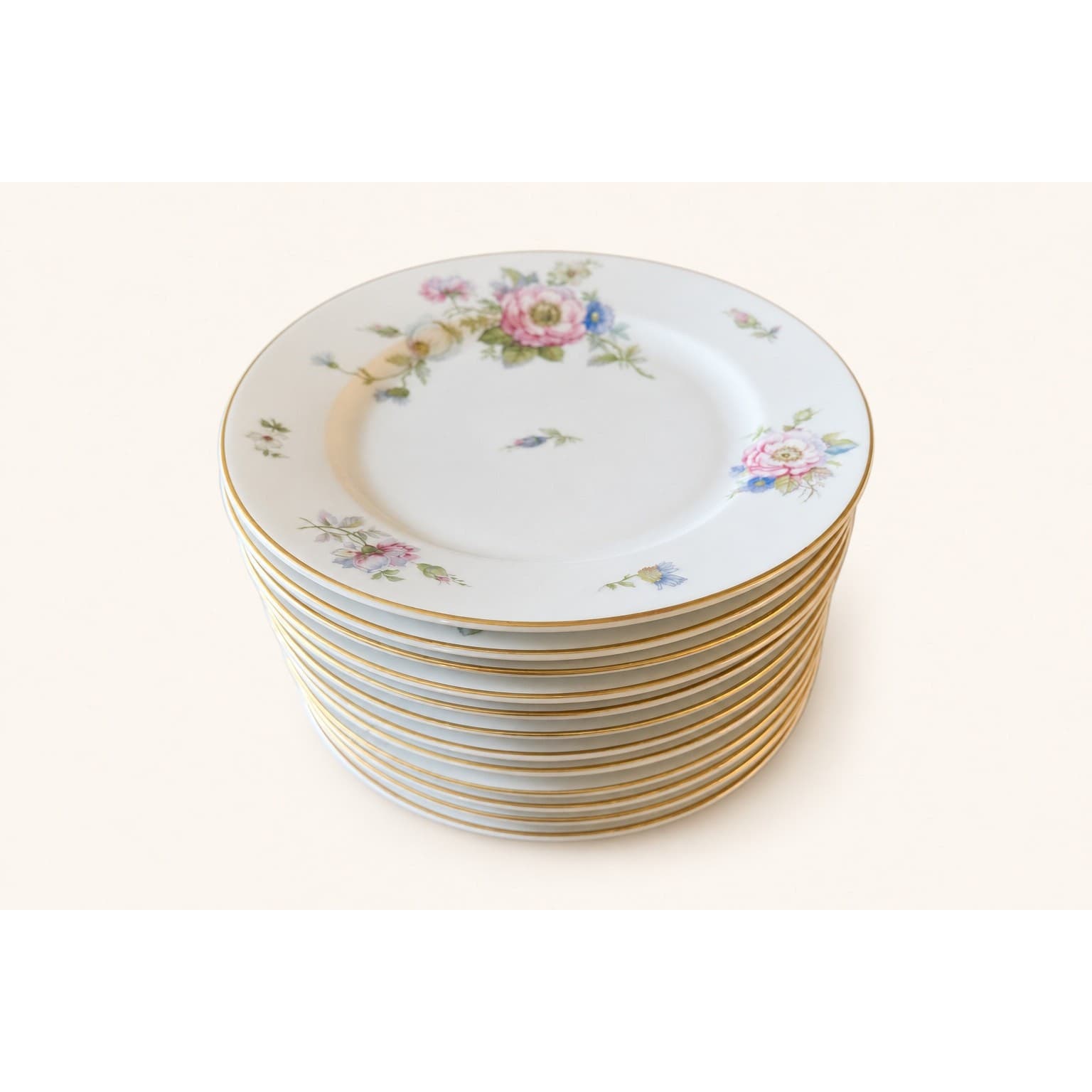 96-PC Rosenthal Continental Classic Rose 2554-61 China Set Service for 12 - Thumbnail 4