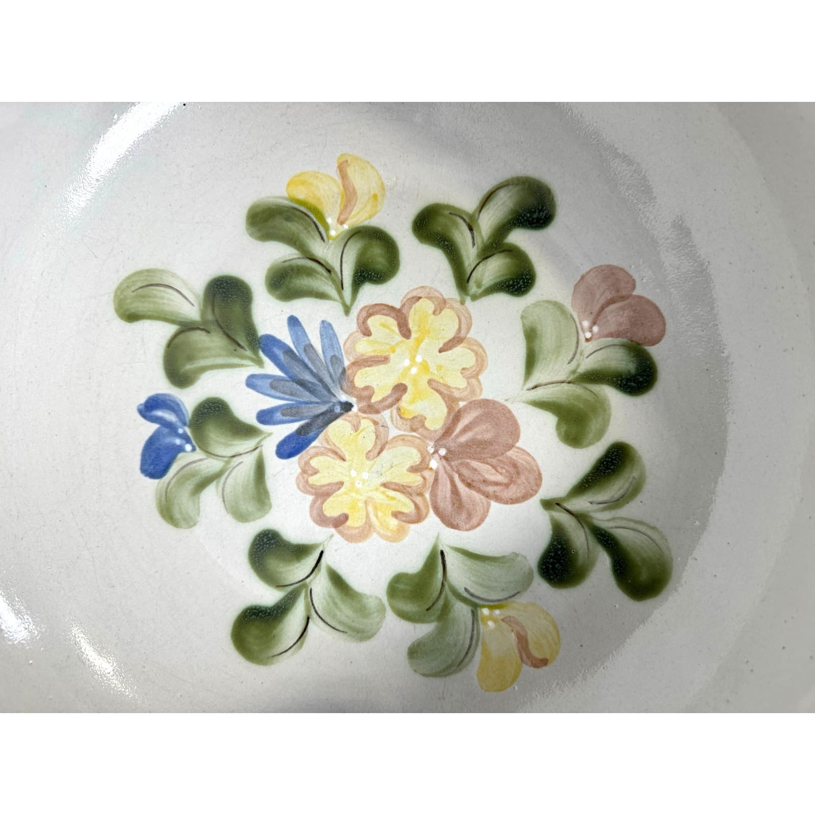 Louisville Stoneware Retired Yellow Country Flower Large 15" Serving Bowl-Rare! - Thumbnail 4