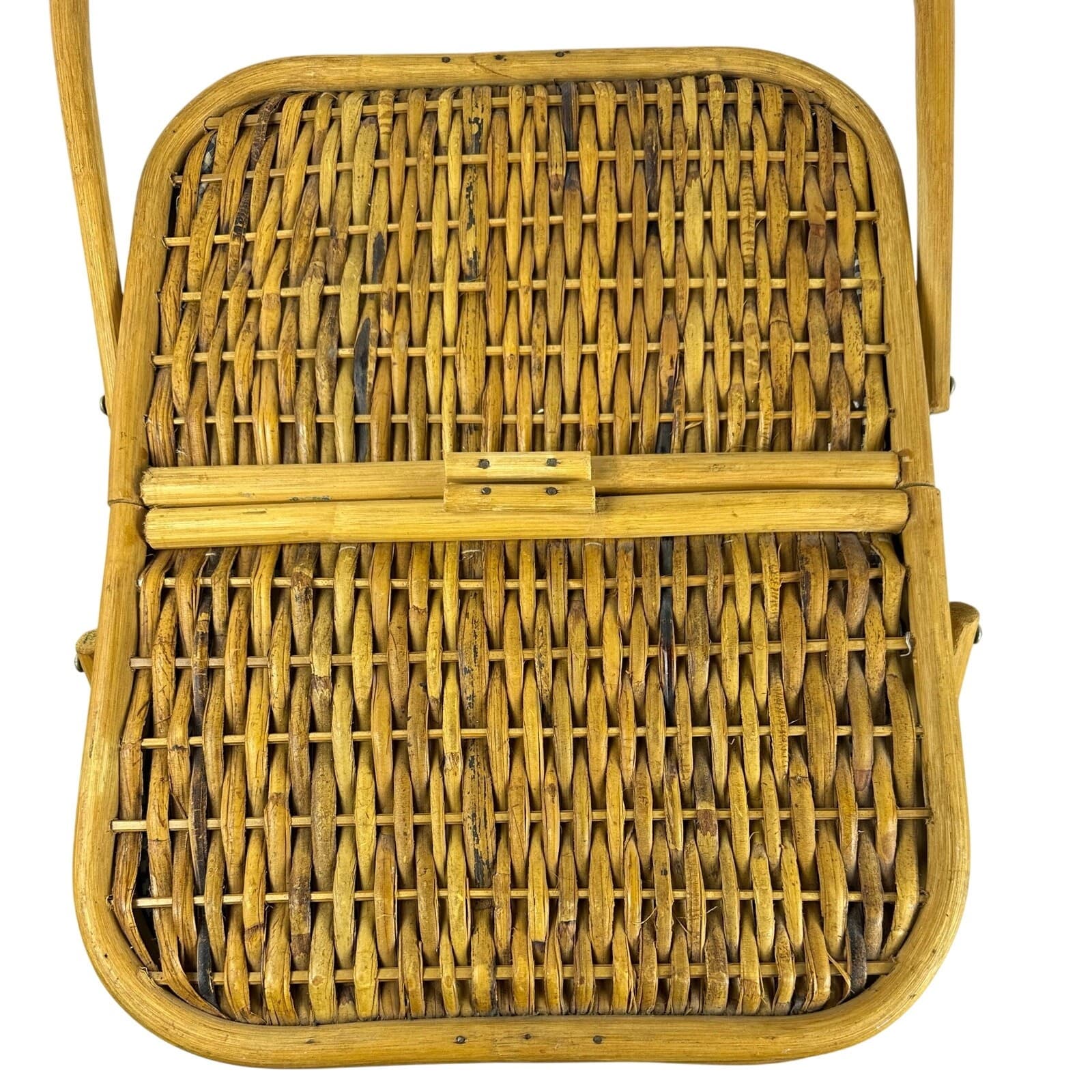 Wicker Vintage Picnic Basket Lined with Double Handles - Thumbnail 7