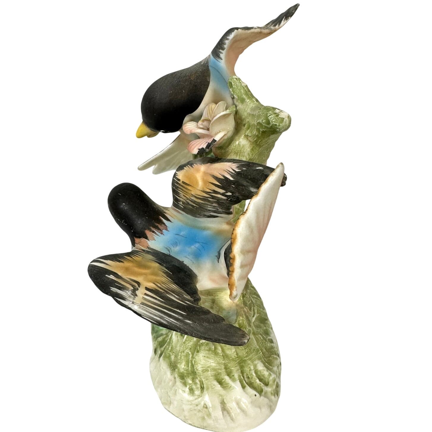 Lipper and Mann Creations Bisque “Red Robin” Figurine Birds & Delicate Flowers! - Thumbnail 4