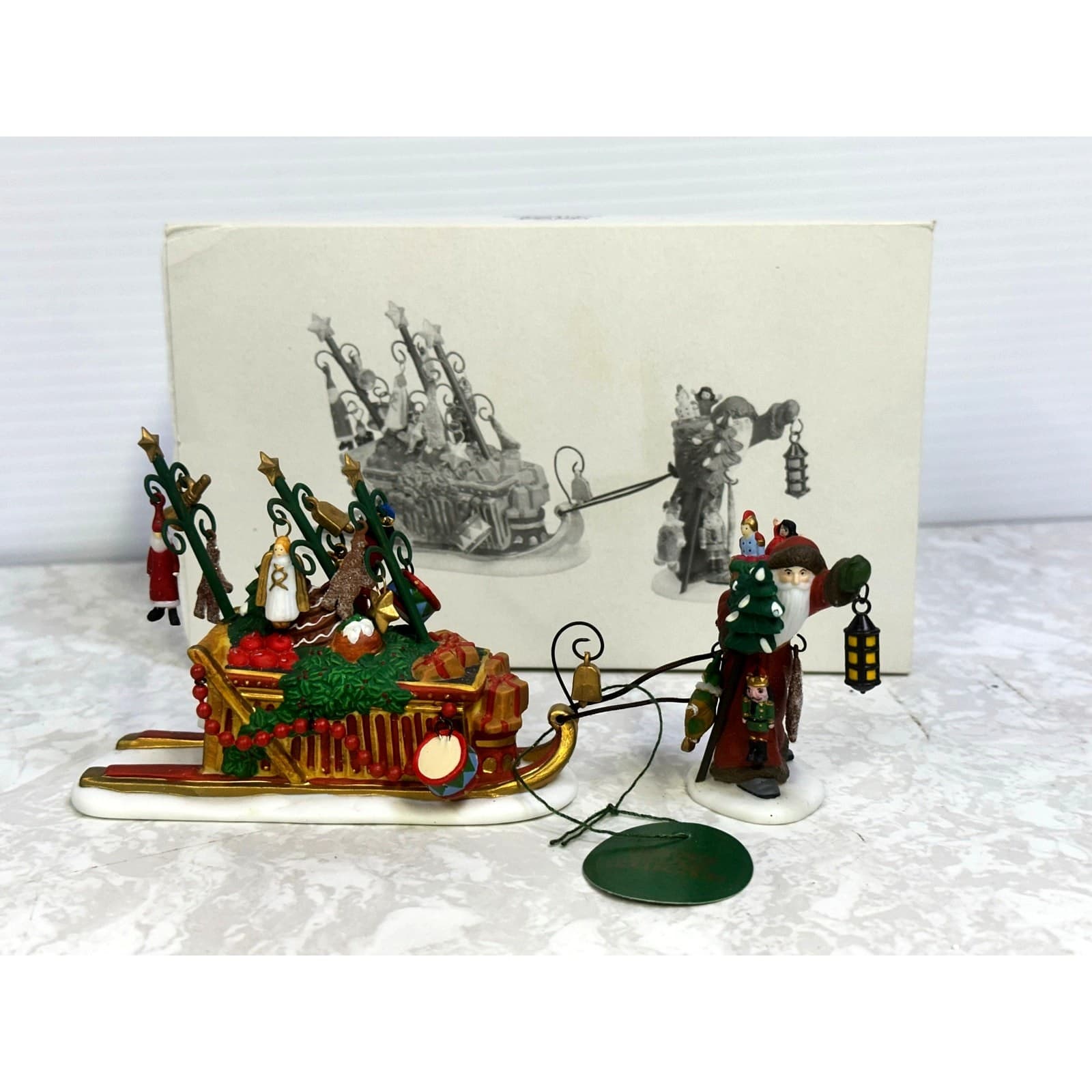 Dept 56 Heritage Village Collection 'Father Christmas's Journey' 58407 - Thumbnail 11