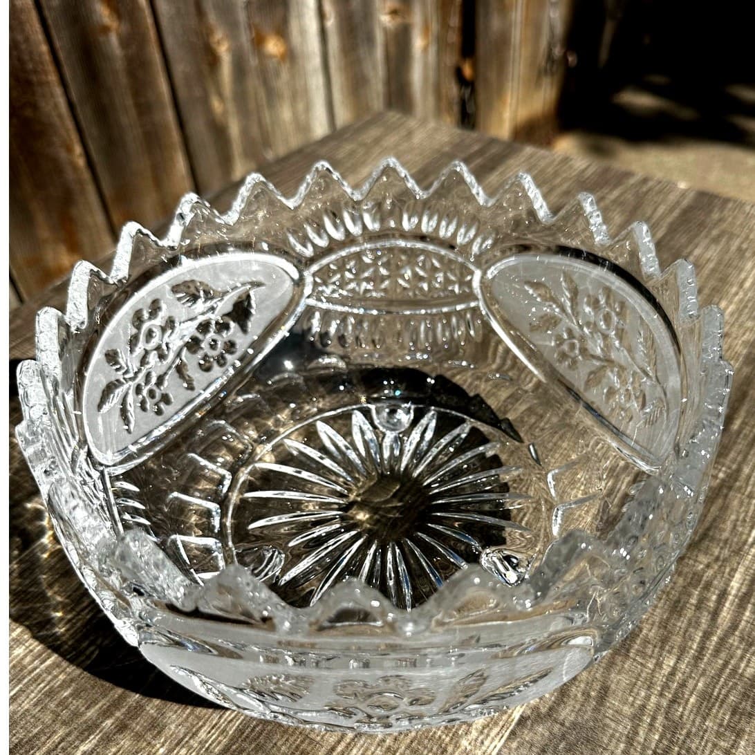 Flora Collection-Crystal Clear Industries Yugoslavia Vintage Footed Accent Bowl - Thumbnail 2