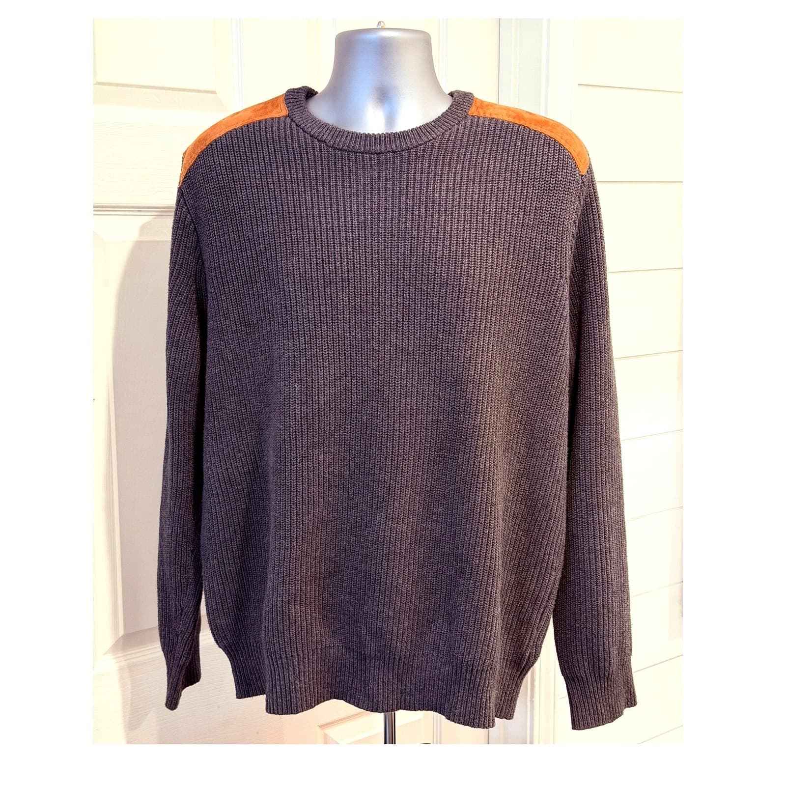 J.Crew Woodsman Sweater Mens XL Charcoal Cotton Suede Shoulder Patch Crewneck