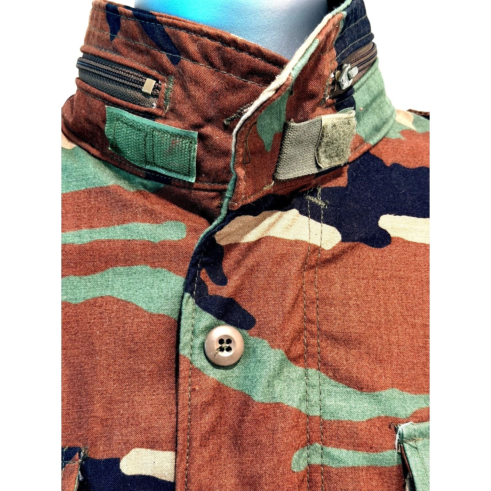 Vintage 1991 U.S. Military M-65 Woodland Camouflage Cold Weather Field Jacket - Thumbnail 2