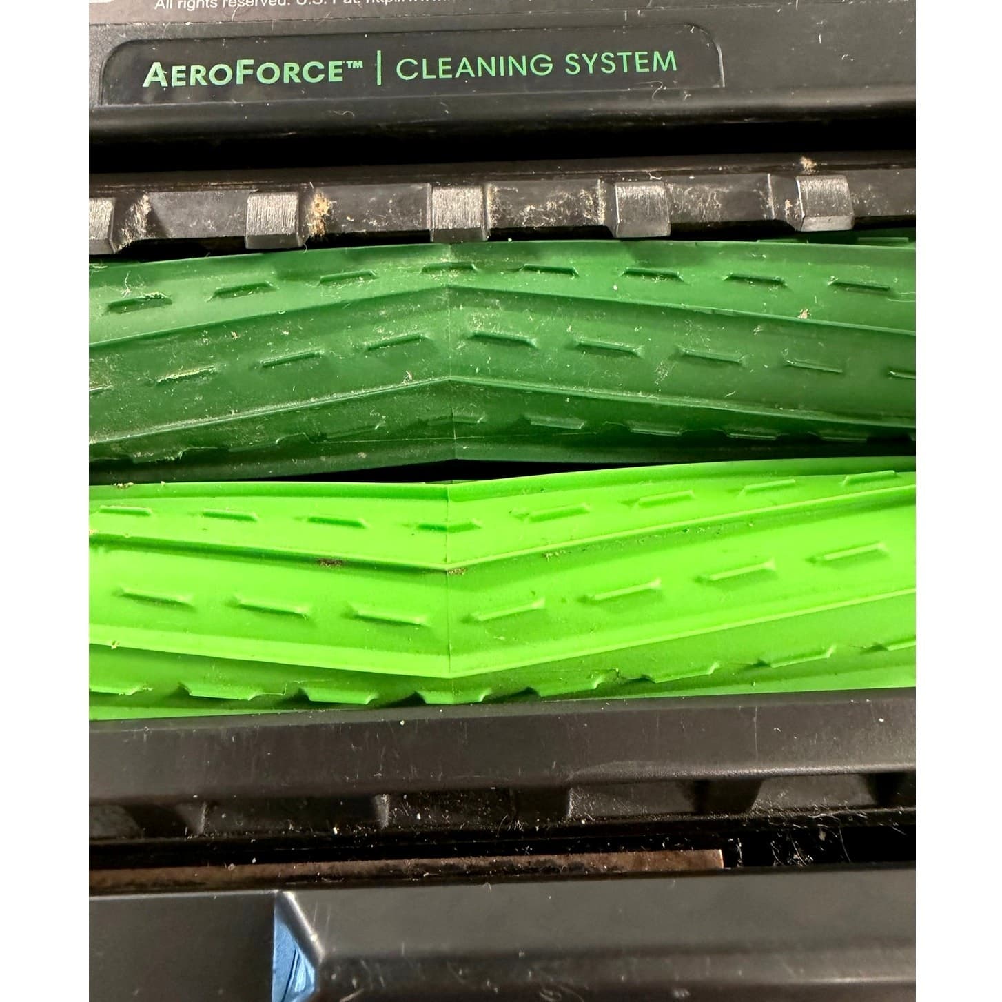 iRobot Roomba i7+ Robot Vacuum Clean Base Self Emptying Dock Complete - Thumbnail 6