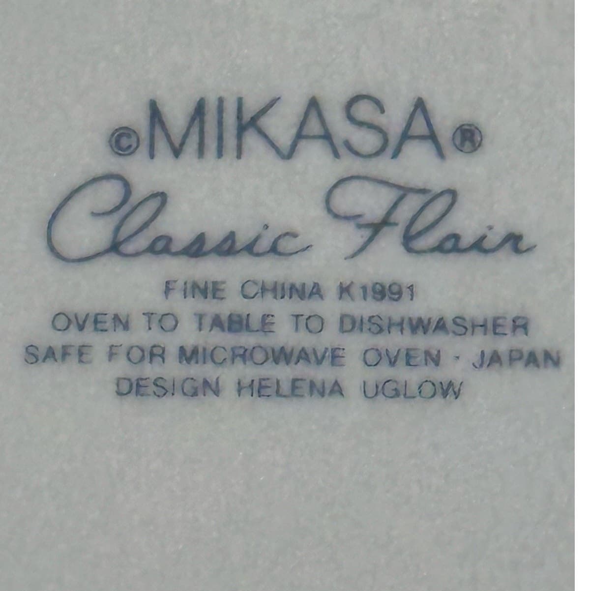 Mikasa 'Classic Flair White' Retired 1984-2007 Japan 8" Salad Plate(s) - Thumbnail 3