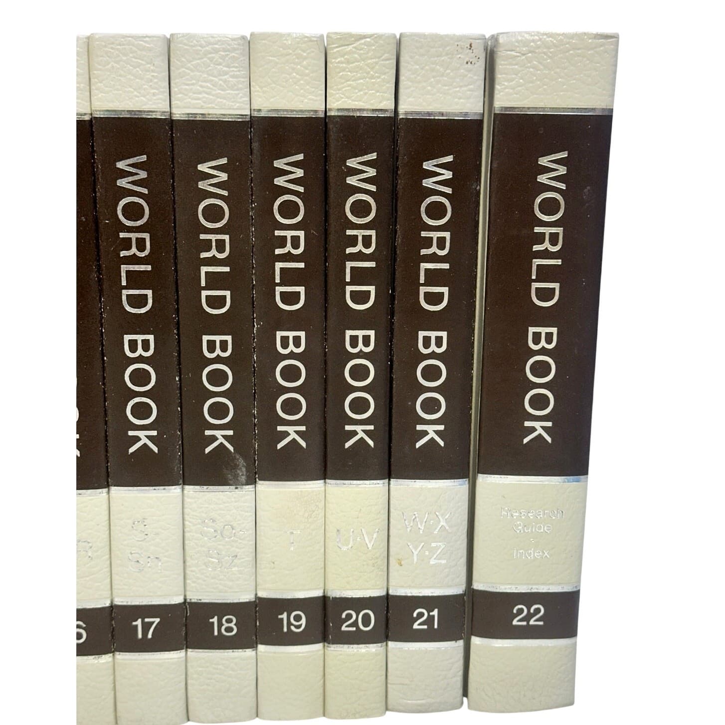 1976 World Book Encyclopedia Complete Set 22 Volumes Plus 1984 Yearbook - Thumbnail 6