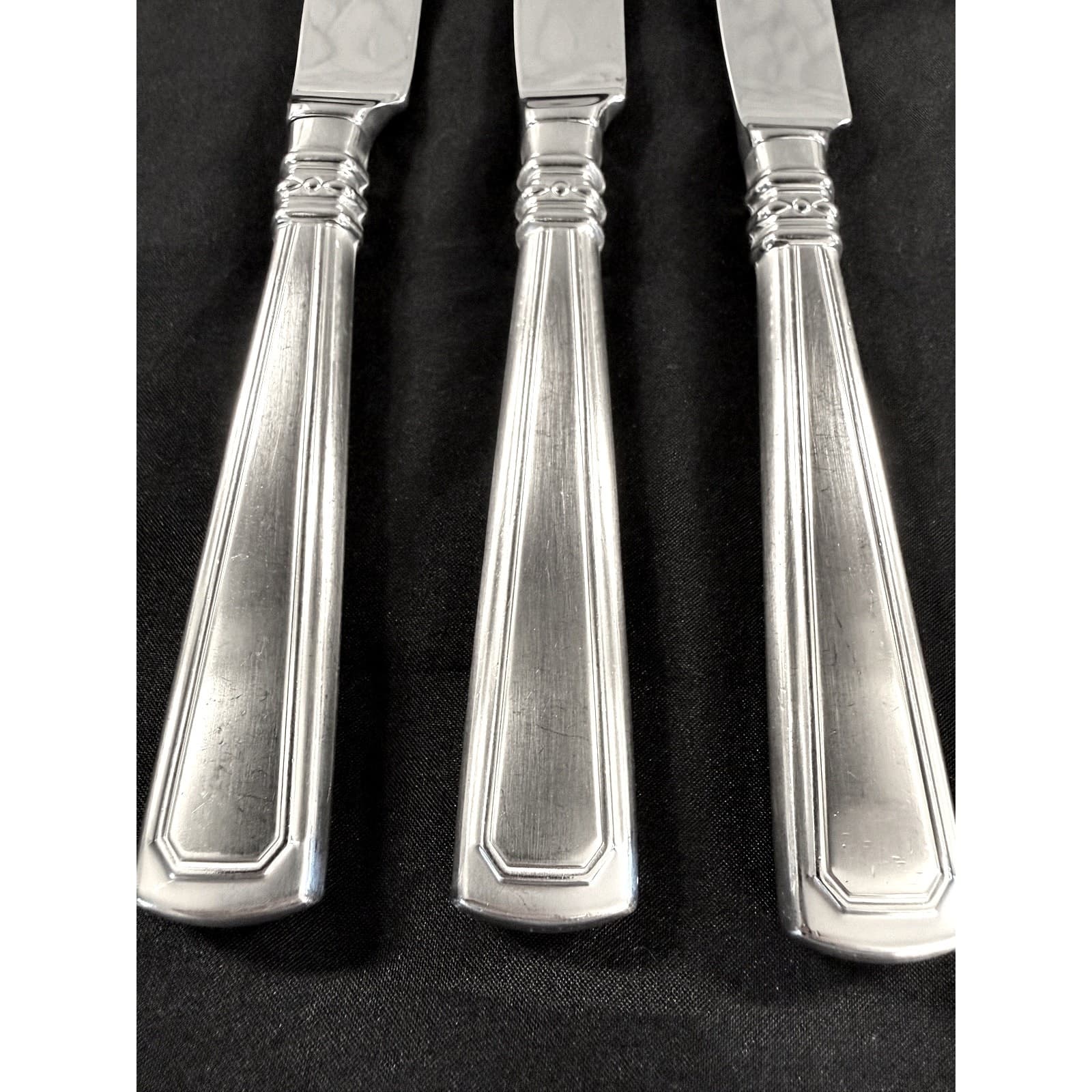 Longaberger 2002-2018 Woven Traditions Stainless Dinner Knives Retired-Set of 3 - Thumbnail 2