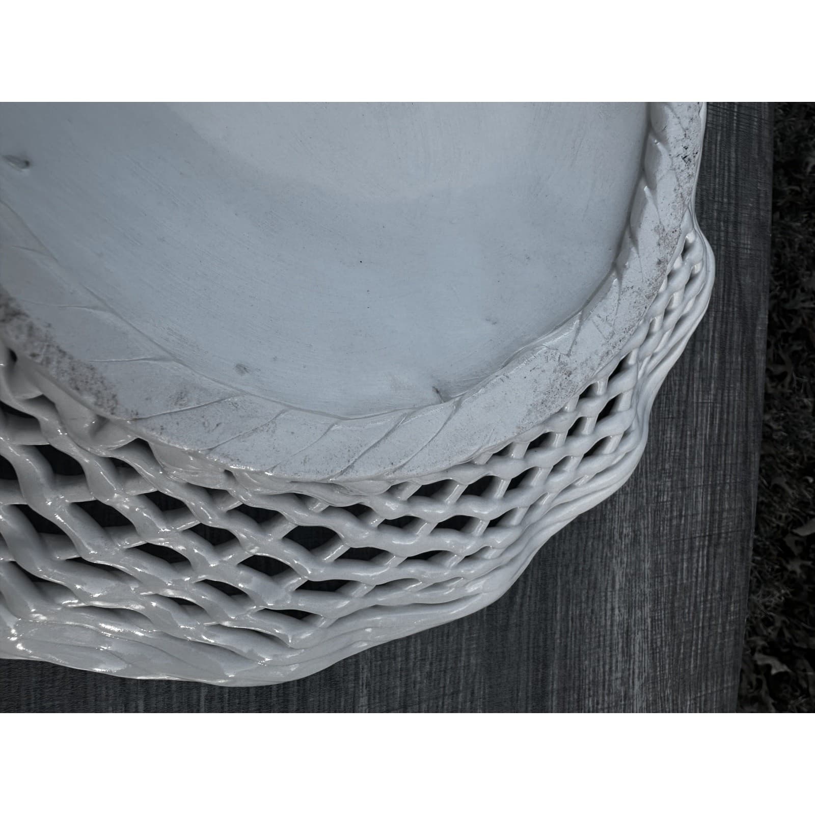 Ceramic Woven White Lattice Ruffle Top Large 13" Centerpiece Fruit Bowl/Basket - Thumbnail 8