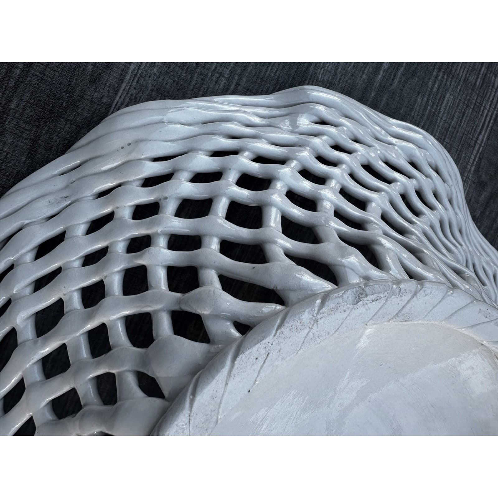 Ceramic Woven White Lattice Ruffle Top Large 13" Centerpiece Fruit Bowl/Basket - Thumbnail 7