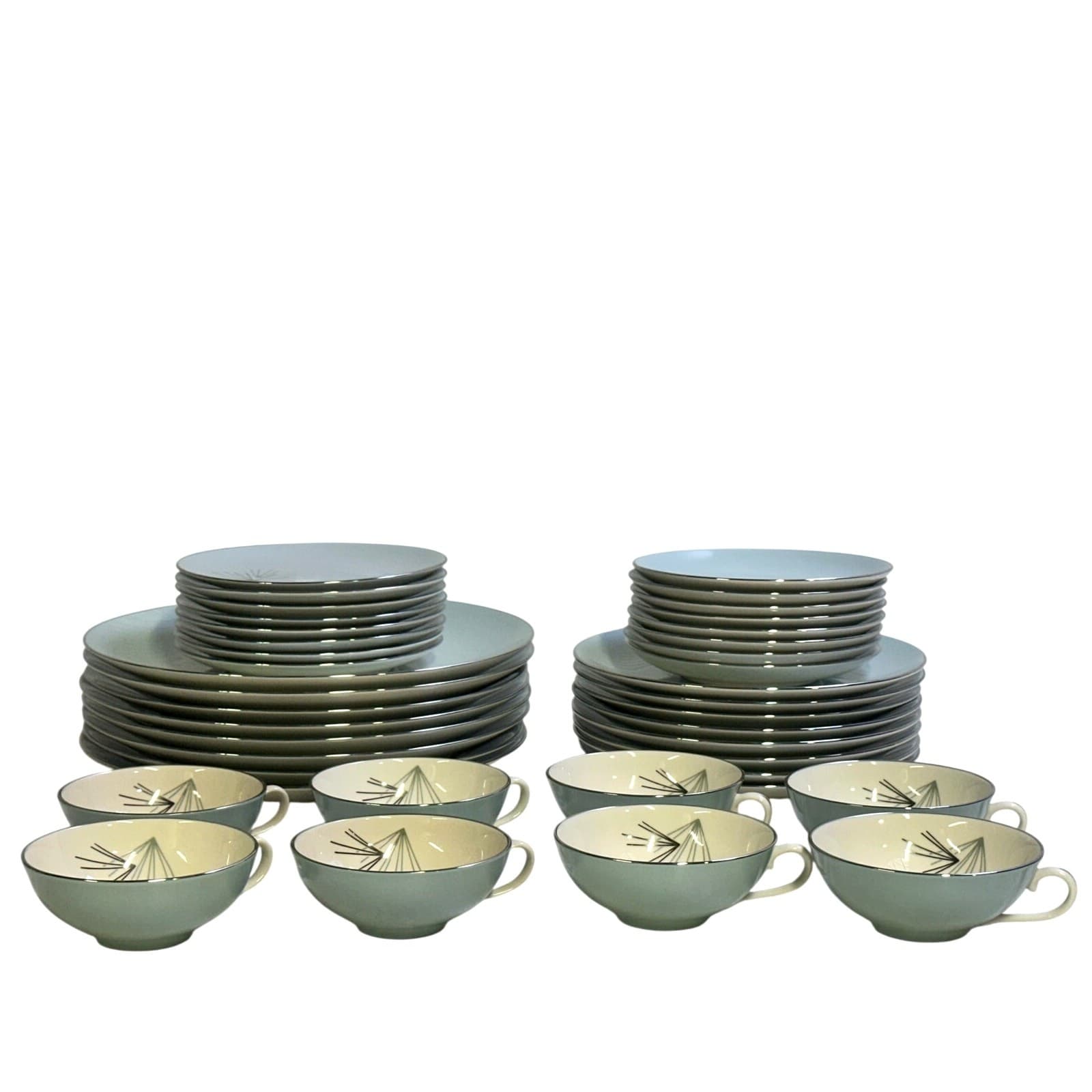 Franciscan Masterpiece Extremely Rare 'Silver Pine' 8-Five PC Place Settings - Thumbnail 4