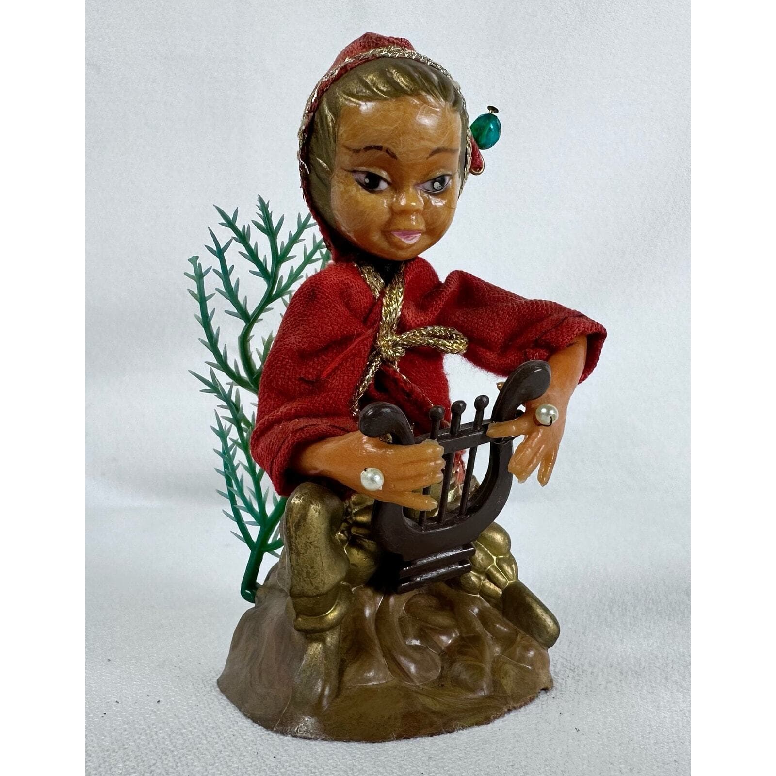 Mid-Century Pixie/elf figure w/ harp & green bead on hat 4” VG for age