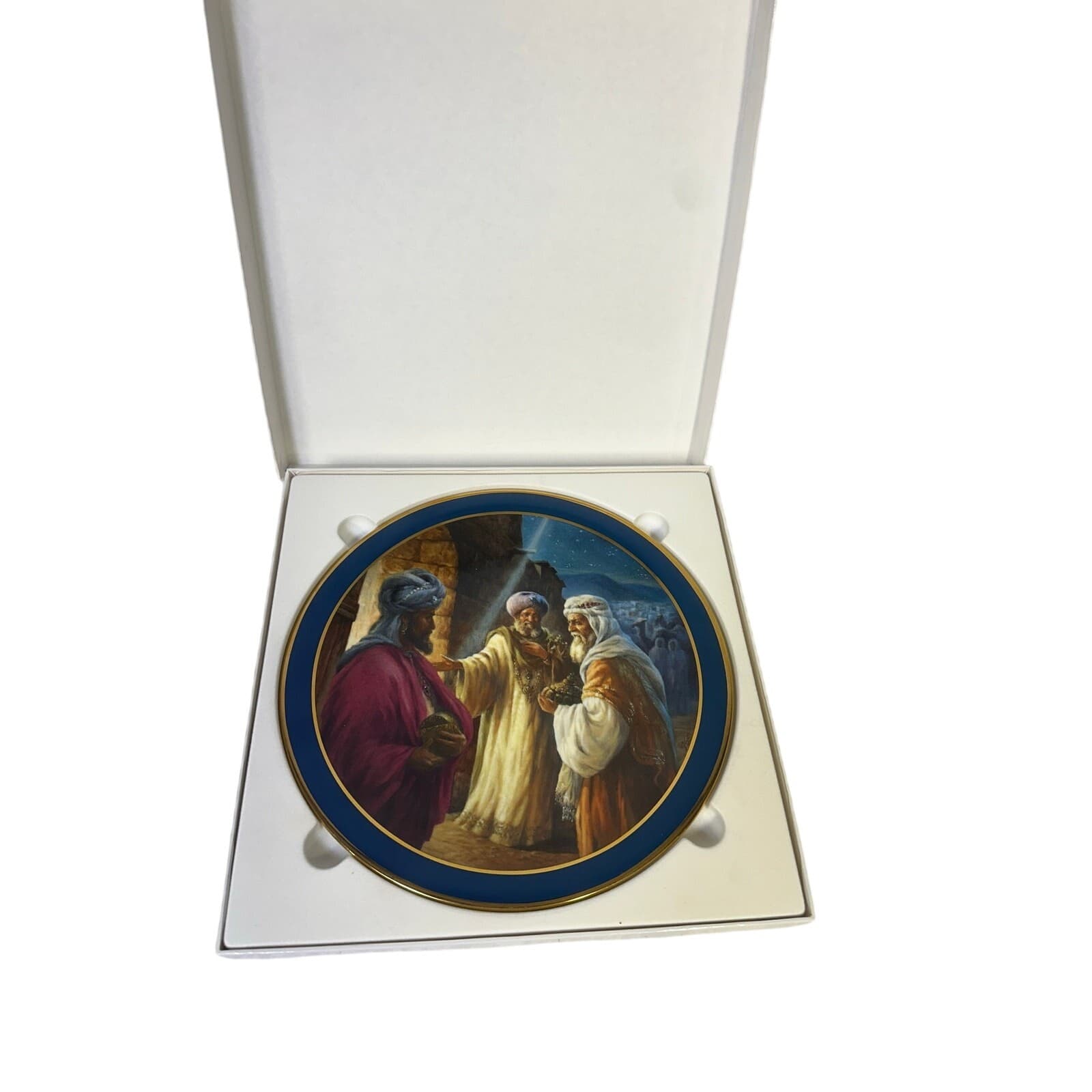 Southern Living Gallery 1986 Story of Christmas Plate 'The Three Wise Men' - Thumbnail 3