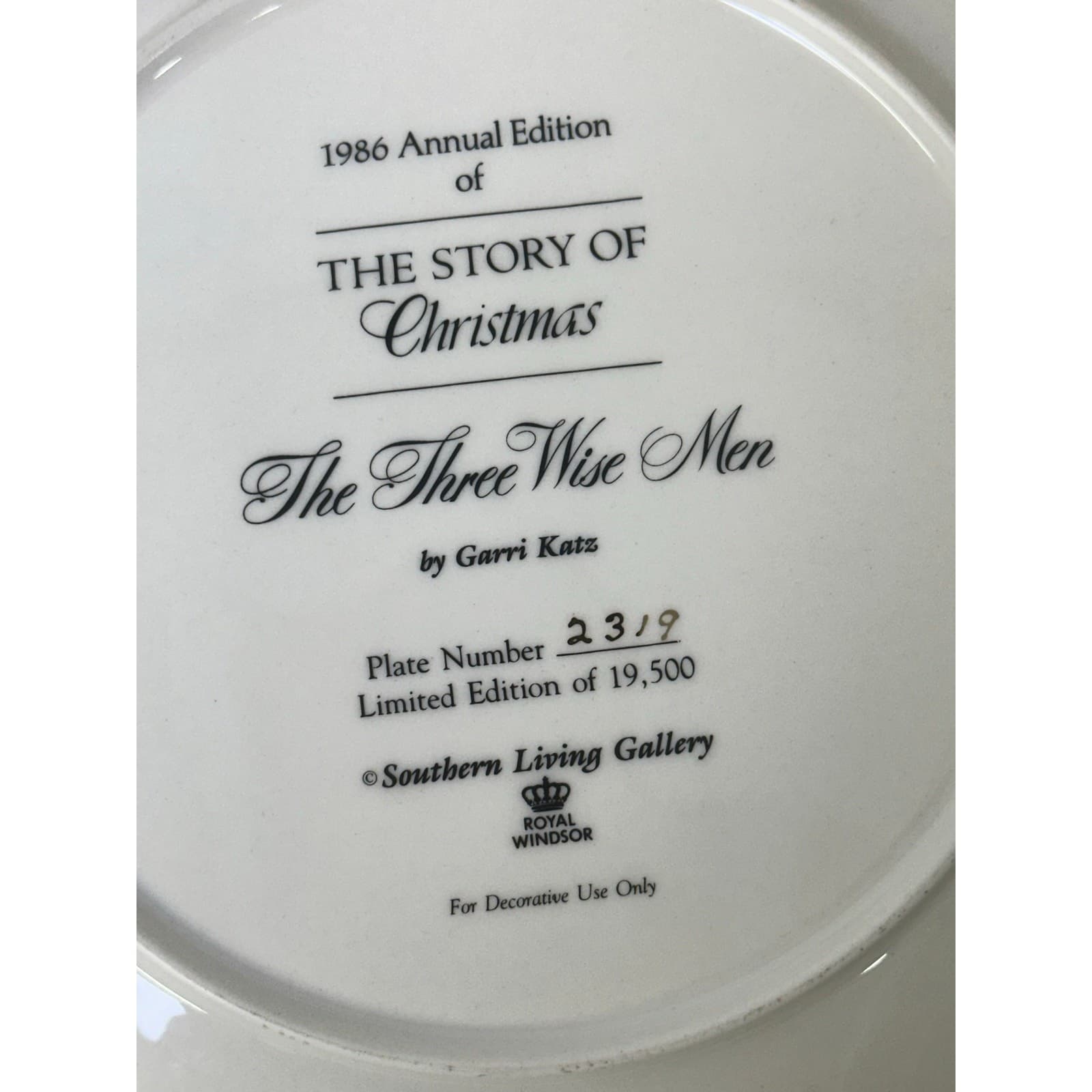 Southern Living Gallery 1986 Story of Christmas Plate 'The Three Wise Men' - Thumbnail 5