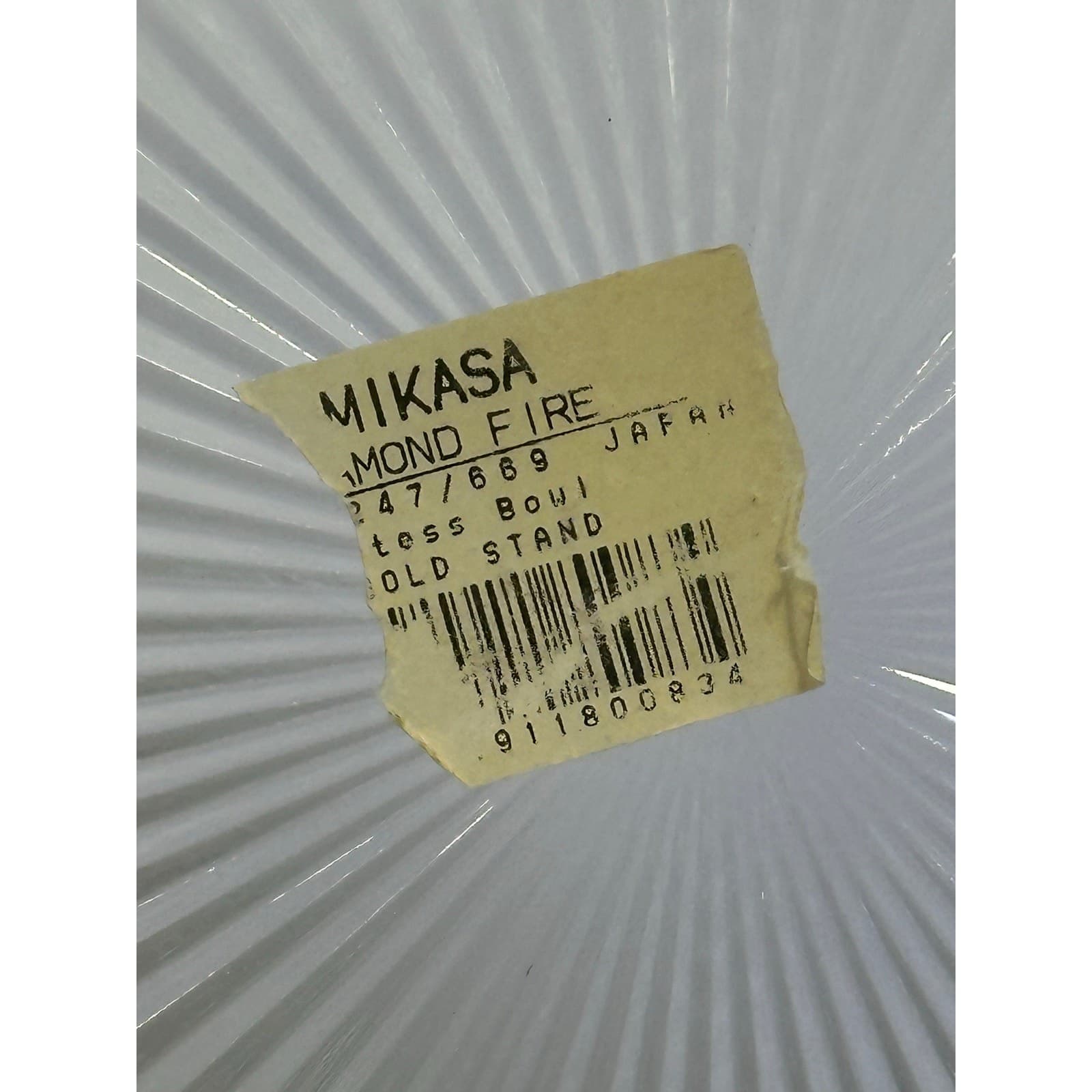 Mikasa Vintage 'Diamond Fire' Crystal 8.5" Serving Presentation Bowl Japan w/Tag - Thumbnail 4