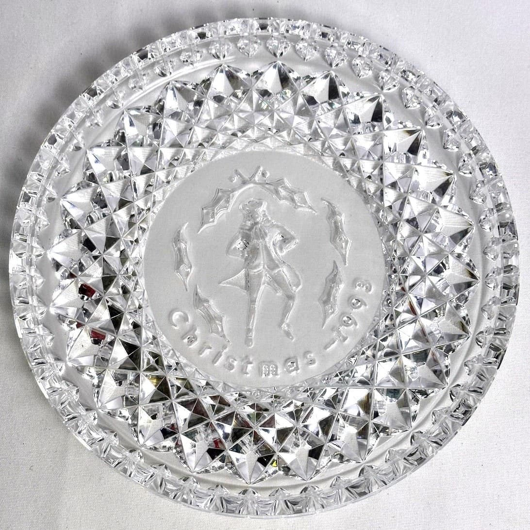 Waterford Crystal Twelve Days of Christmas 1993 "Lords-a-Leaping" Plate Ireland