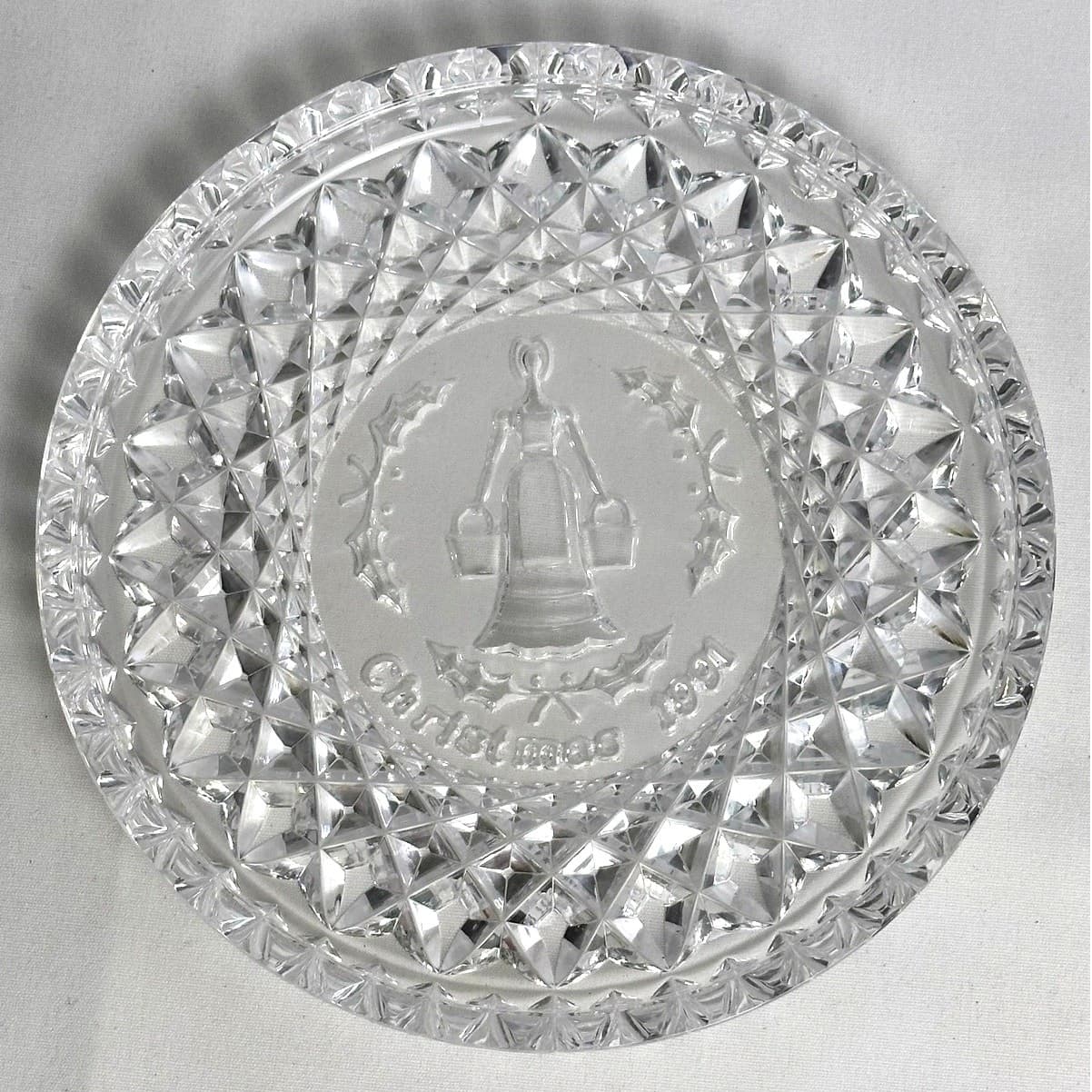Waterford Ireland Crystal Twelve Days of Christmas 1991 "Maids-a-Milking" Plate - Thumbnail 6