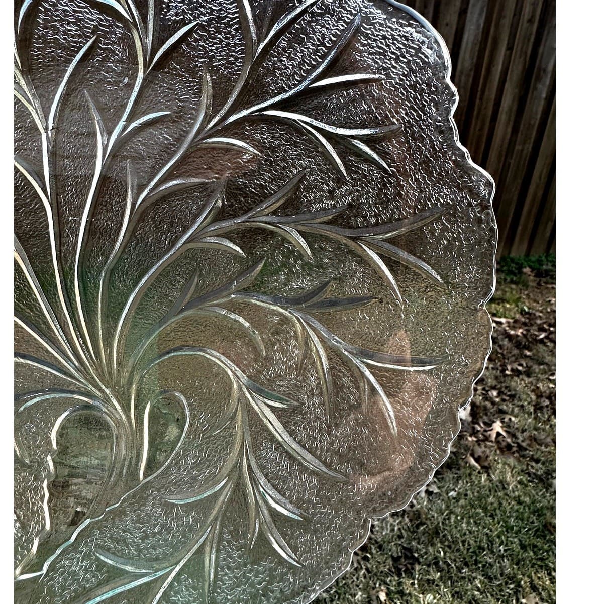 Indiana Glass Pebbled Tree of Life Clear Glass Snack Plates-Set of 4 - Thumbnail 2