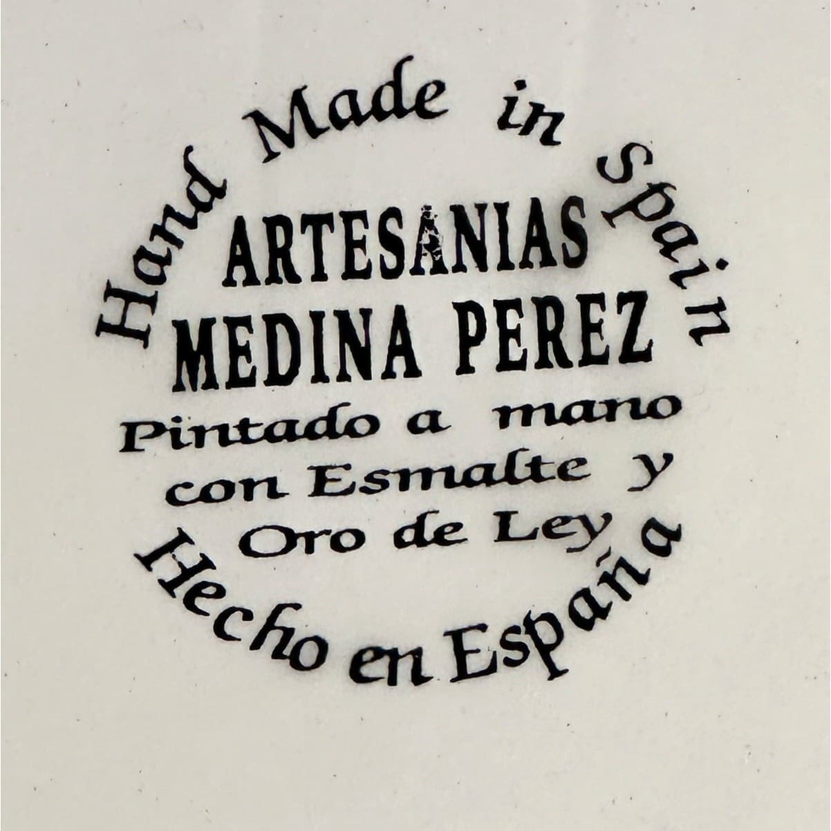 Vibrant Painted Enamel 6" Ceramic Plate Medina Perez Spain Gold Accents Gold Rim - Thumbnail 4