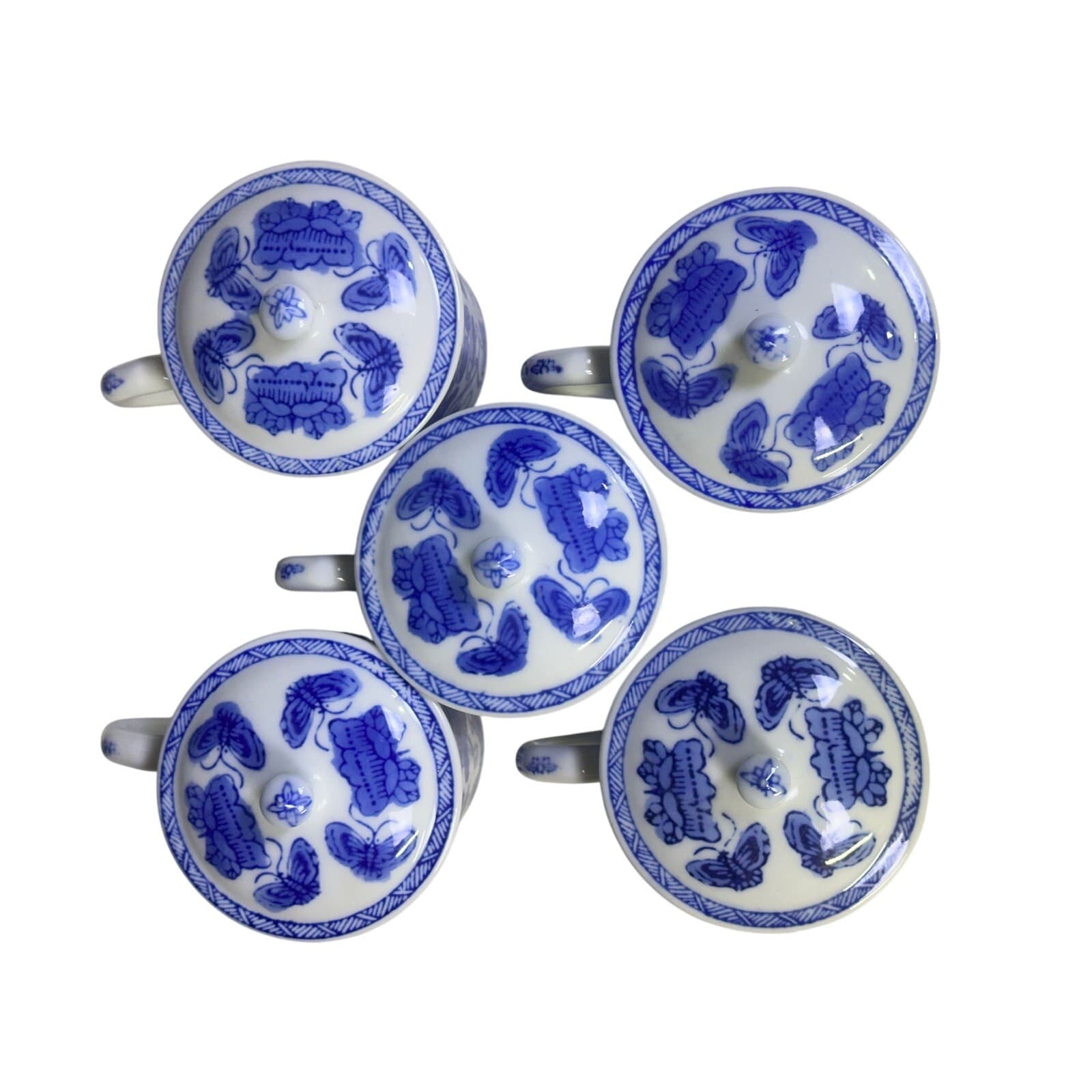 Chinoiserie Style Blue and White Butterfly/Strawberries Tea Mugs w/Lids-Set of 5 - Thumbnail 4