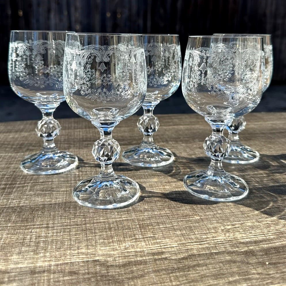 Bohemia Crystal 'Cascade Bell' Etched 5.75" Wine Glasses Cut Ball Stem- Set of 5 - Thumbnail 3