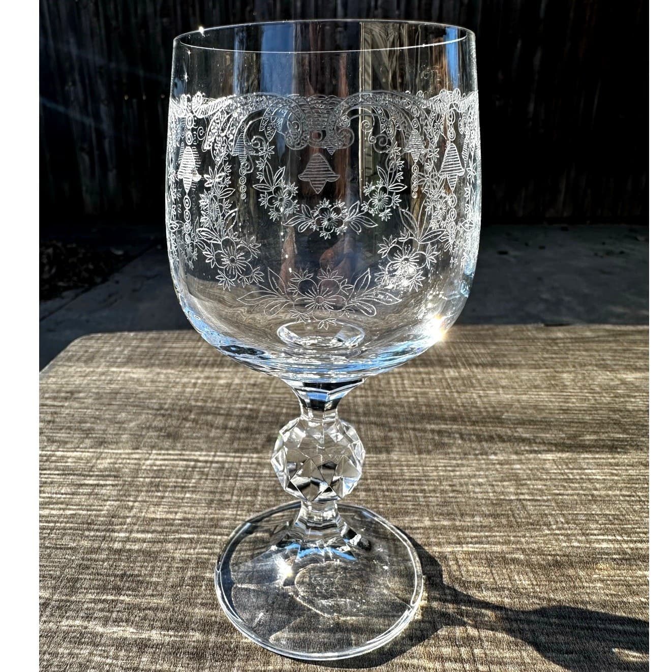Bohemia Crystal 'Cascade Bell' Etched 5.75" Wine Glasses Cut Ball Stem- Set of 5 - Thumbnail 6