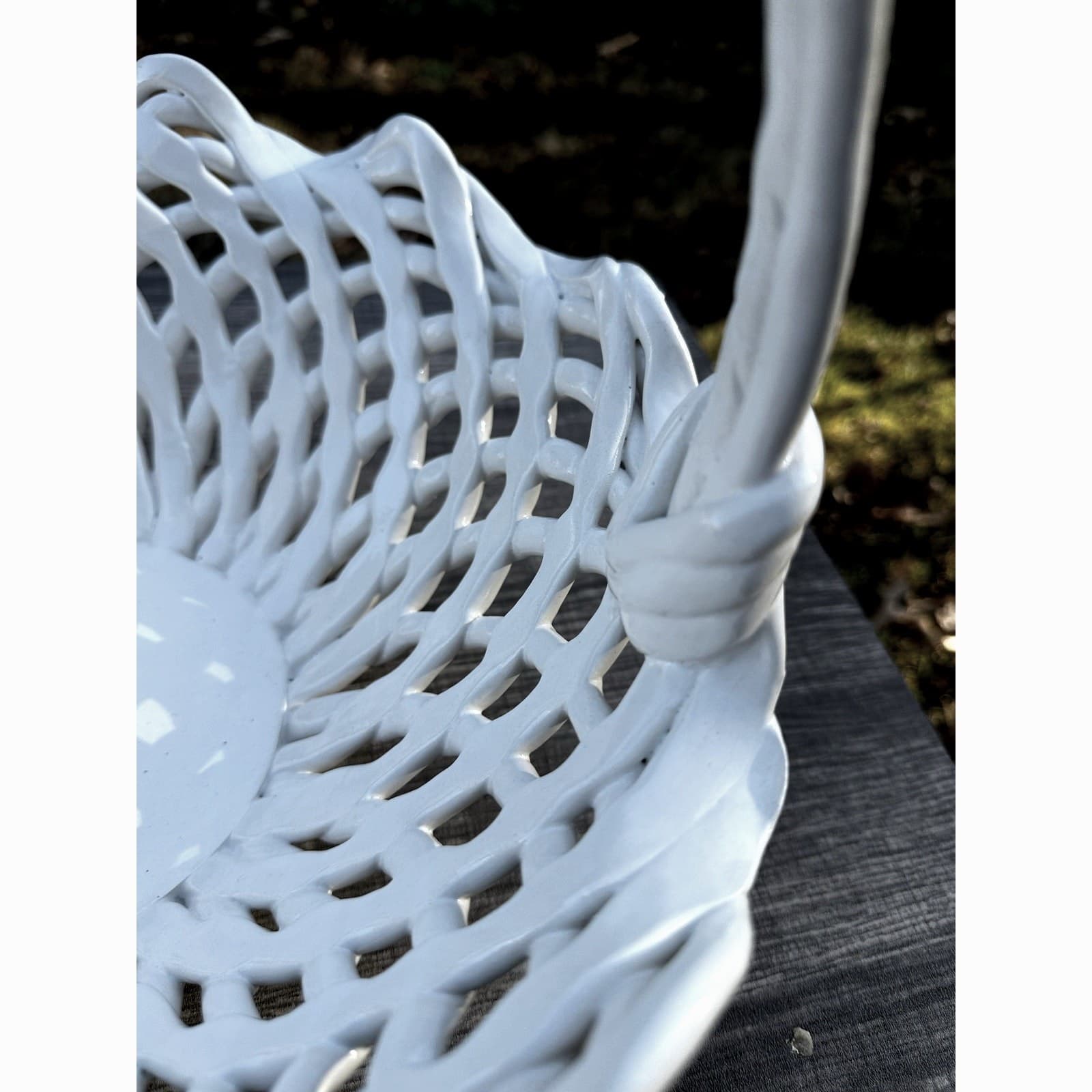 Ceramic Woven White Lattice Ruffle Top Large Handled 13" Centerpiece Basket - Thumbnail 5